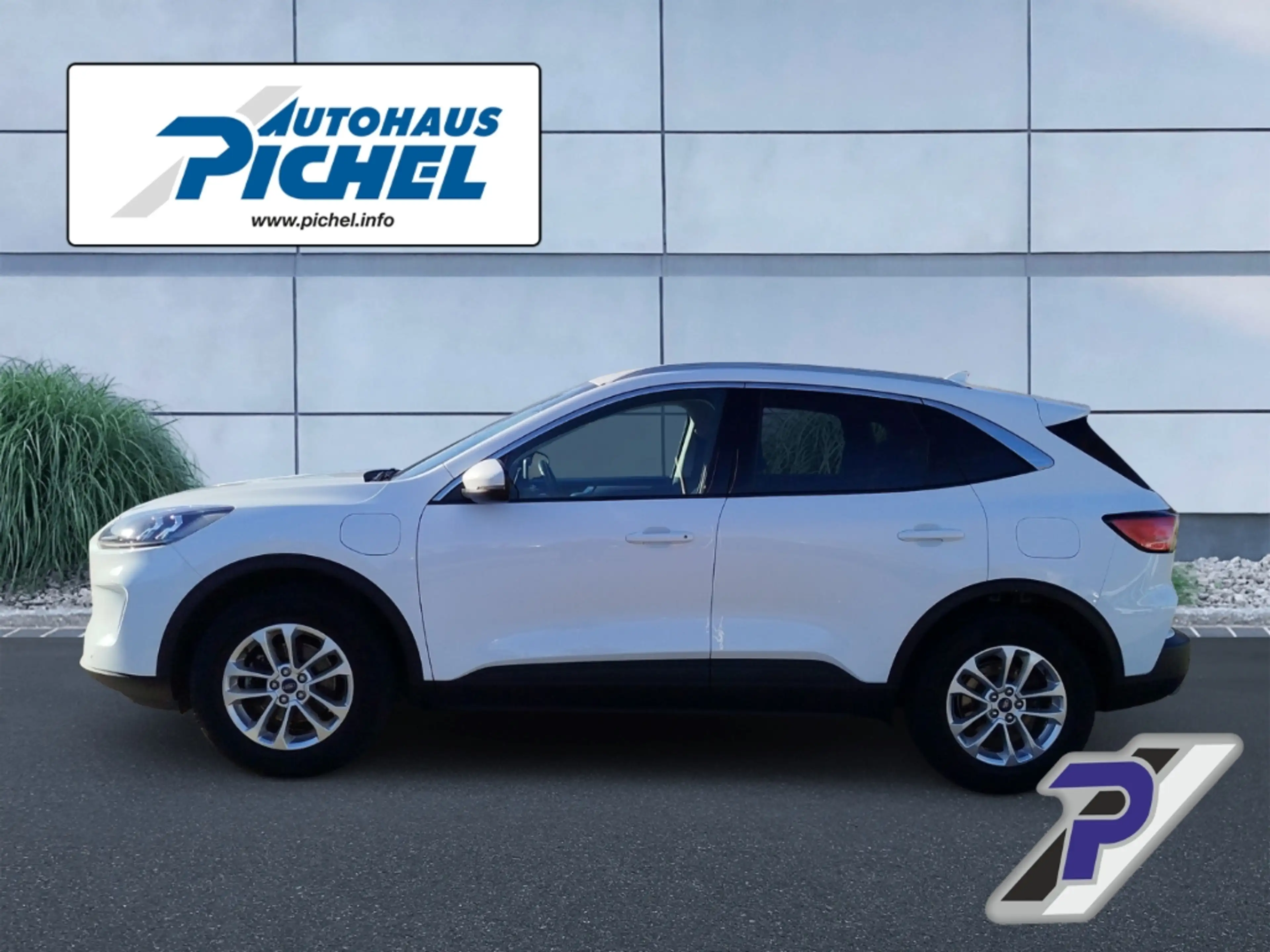 Ford Kuga PHEV Titanium WINTER TECHNOLOGIE NAVI RÜCKFAHRKAME — photo 3