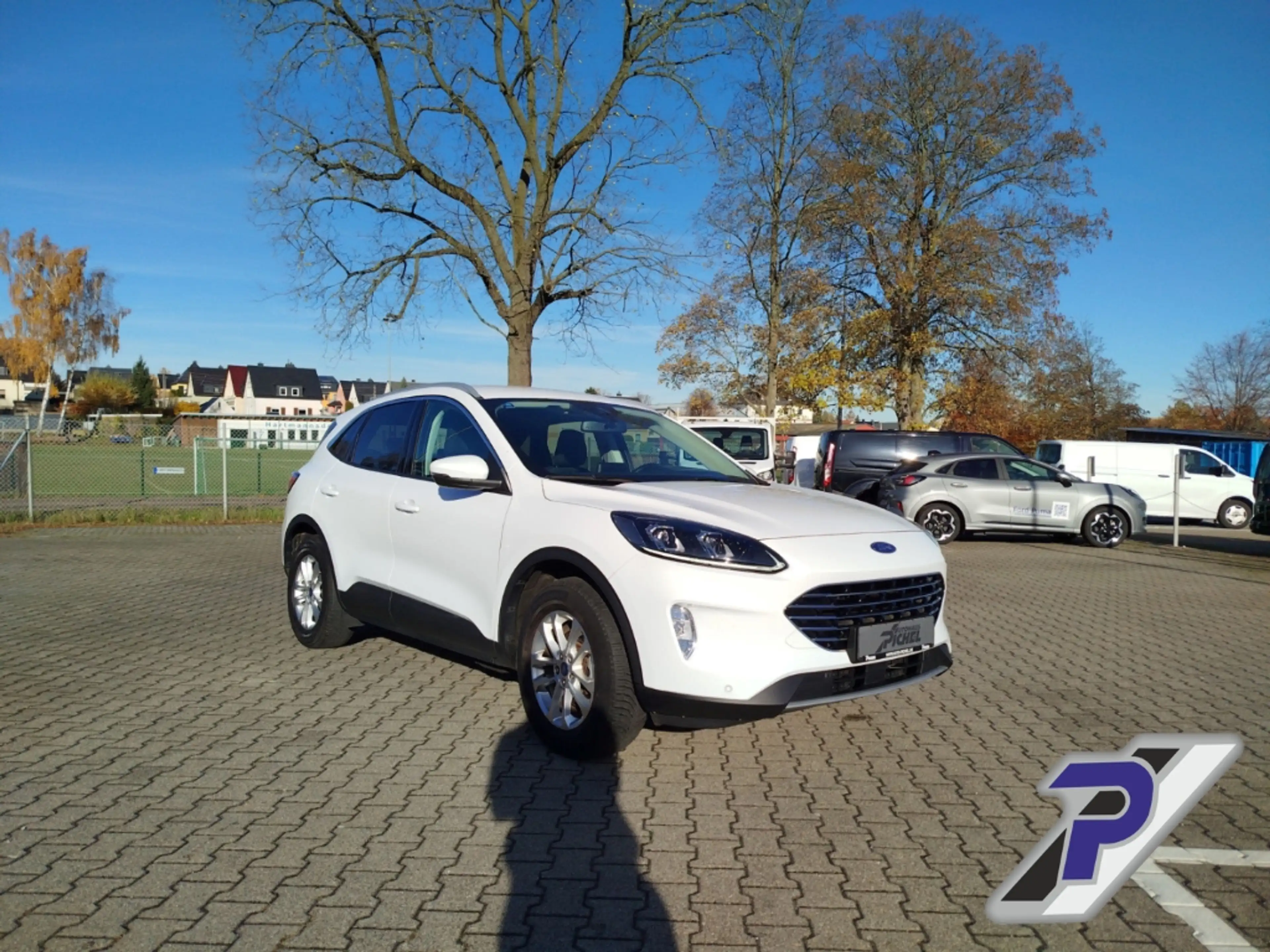 Ford Kuga PHEV Titanium WINTER TECHNOLOGIE NAVI RÜCKFAHRKAME — photo 8