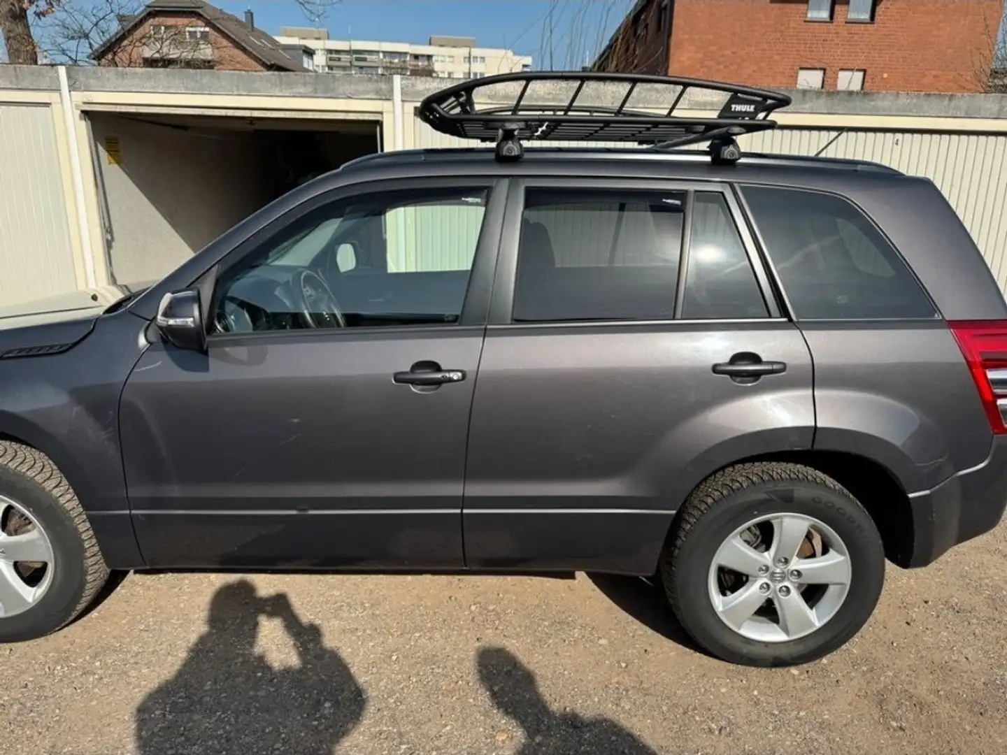 Suzuki Grand Vitara 1.9 DDiS 4x4 - 2