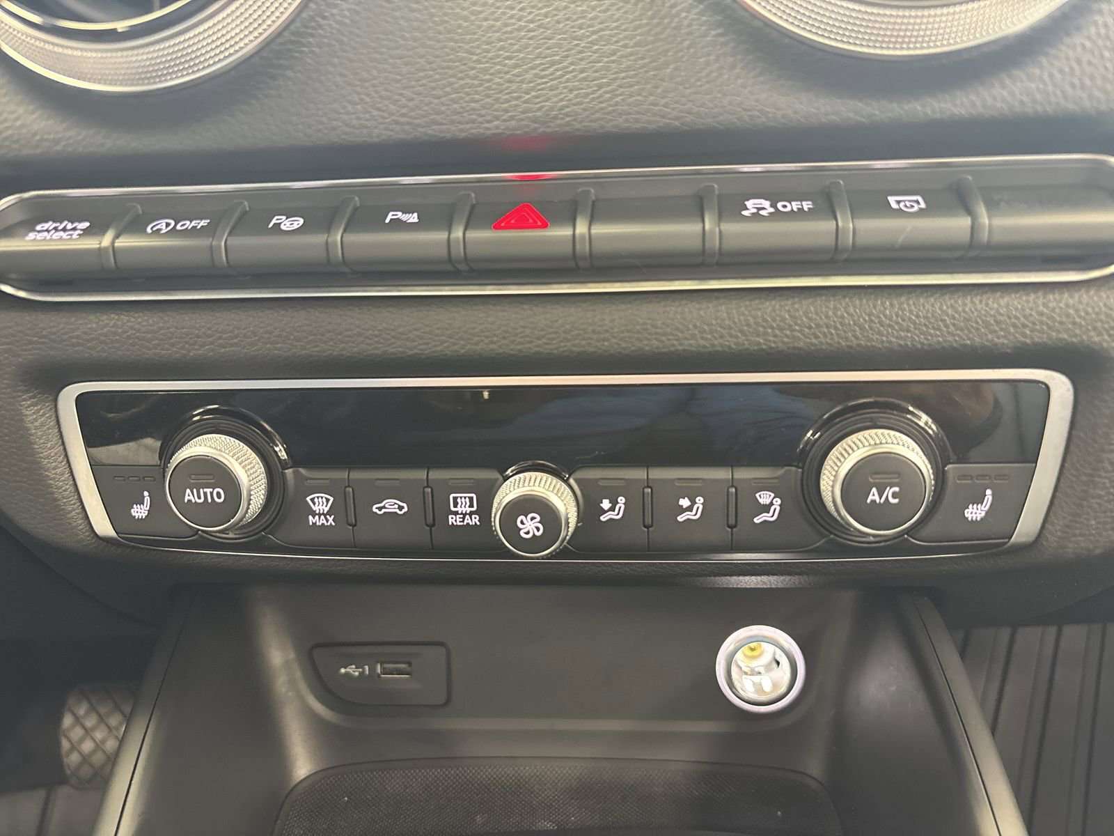 2019 Audi A3 Technik-CarPlay | Android Auto | Panoramic Sunroof thumb 27