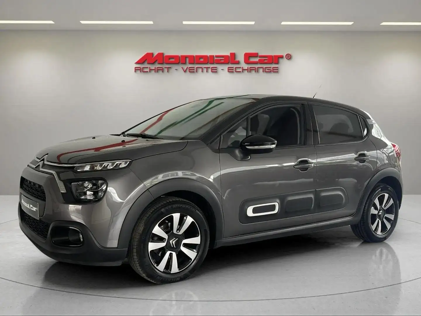 Citroen C3 1.5 BlueHDi * Apple CarPlay * Caméra * Clim * Grau - 1