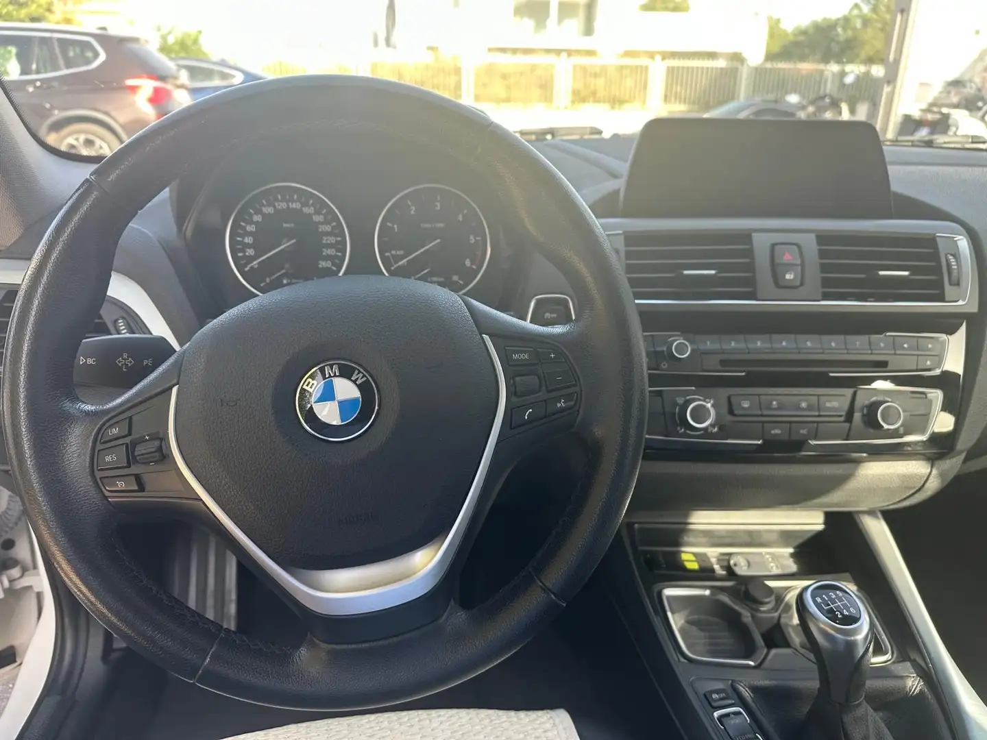 BMW 114 114d Urban 5p - 1