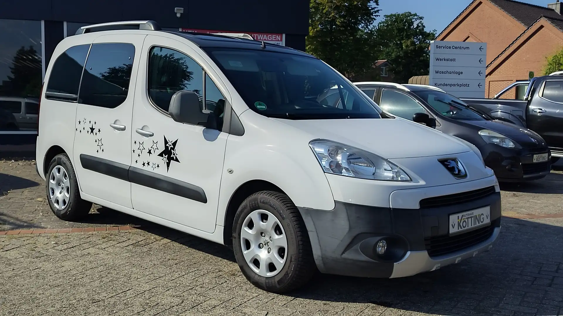 Peugeot Partner Tepee Family Weiß - 2
