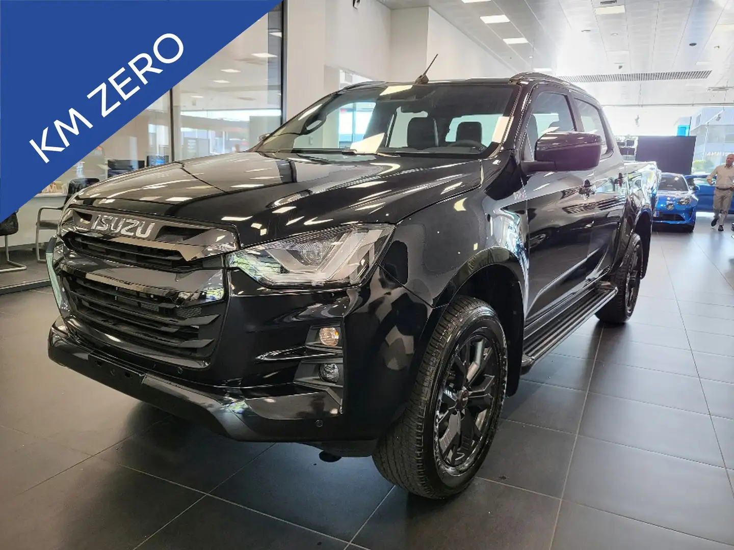 Isuzu D-Max N60FF My23 163cv 4x4 Aut. BLACK EDITION iva escl Nero - 1