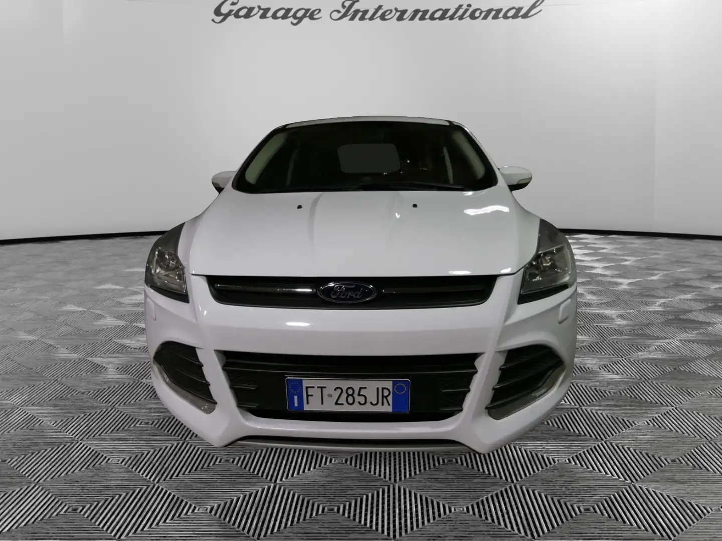 Ford Kuga Kuga 2.0 TDCI 140 CV 4WD Powershift Business Bianco - 2