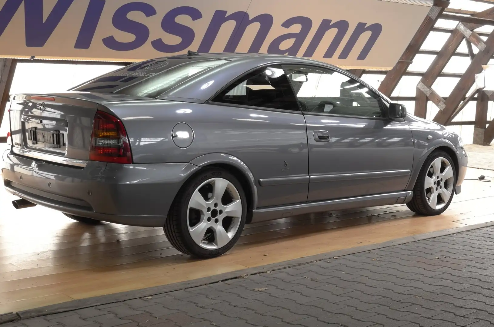 Opel Astra Astra Coupe 2.2 16V Coupe Bertone zum restaurieren Grau - 2