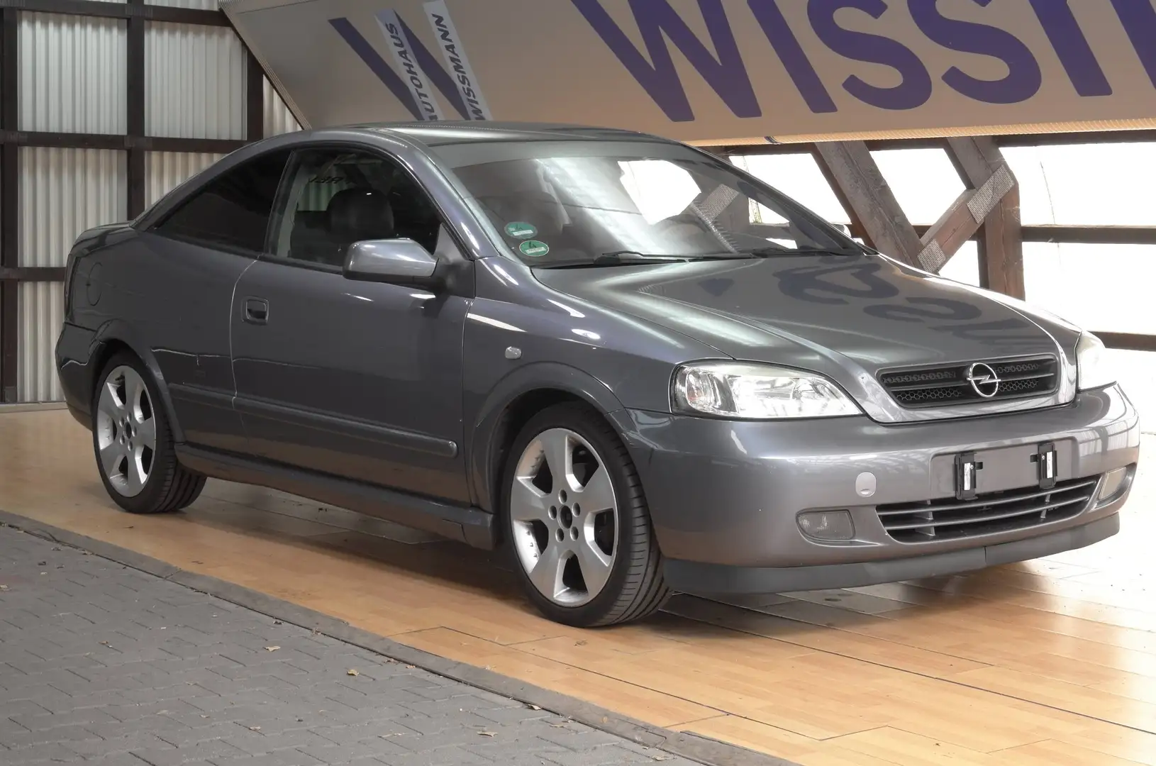 Opel Astra Astra Coupe 2.2 16V Coupe Bertone zum restaurieren Grau - 1
