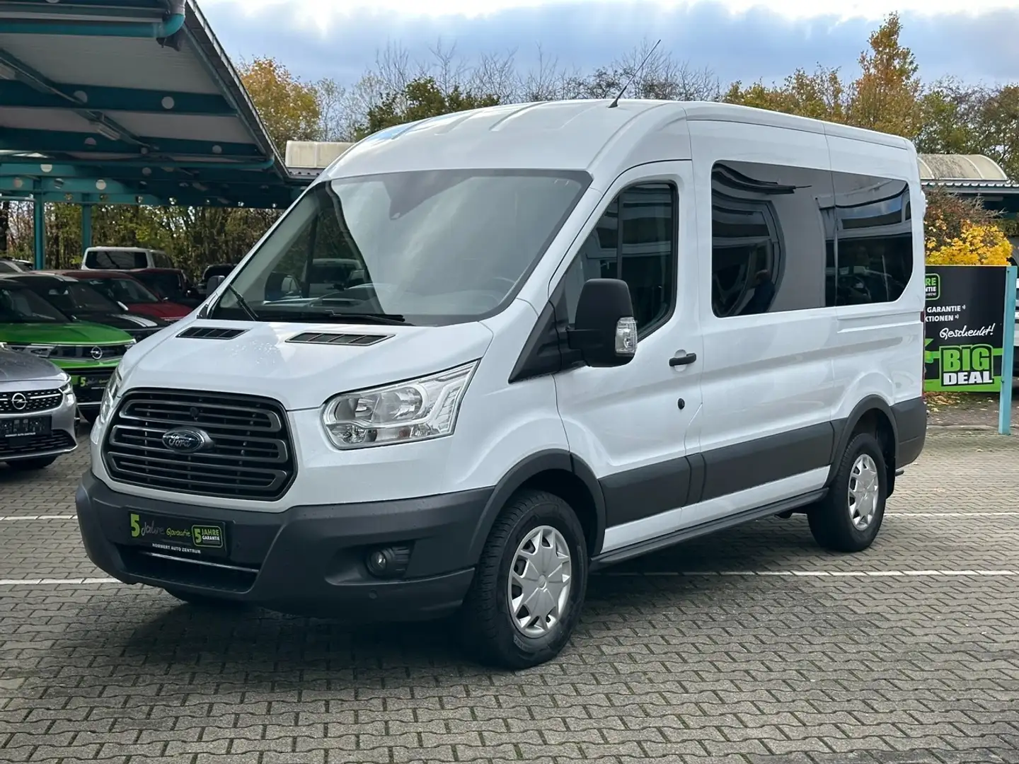 Ford Transit Kombi 2.0 TDCi L2 Trend *Kamera*Tempomat* Weiß - 2