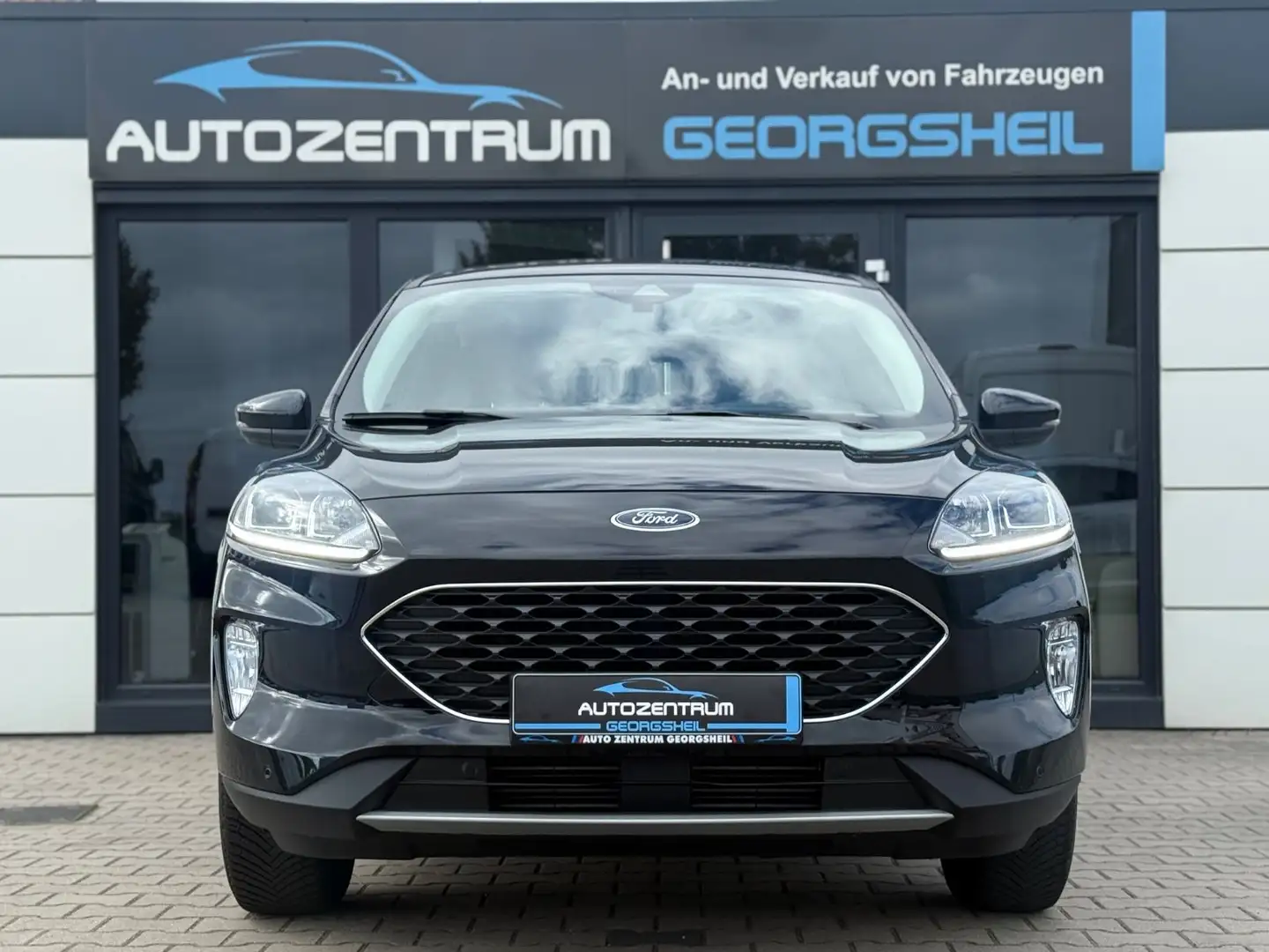 Ford Kuga Cool & Connect-AHK-PDC-CarPlay-1-Hand-SHZ Schwarz - 2