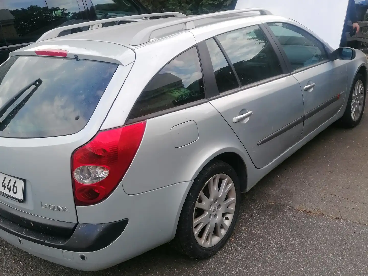 Renault Laguna Laguna Grandtour 1.8 Automatik Expression Stříbrná - 1
