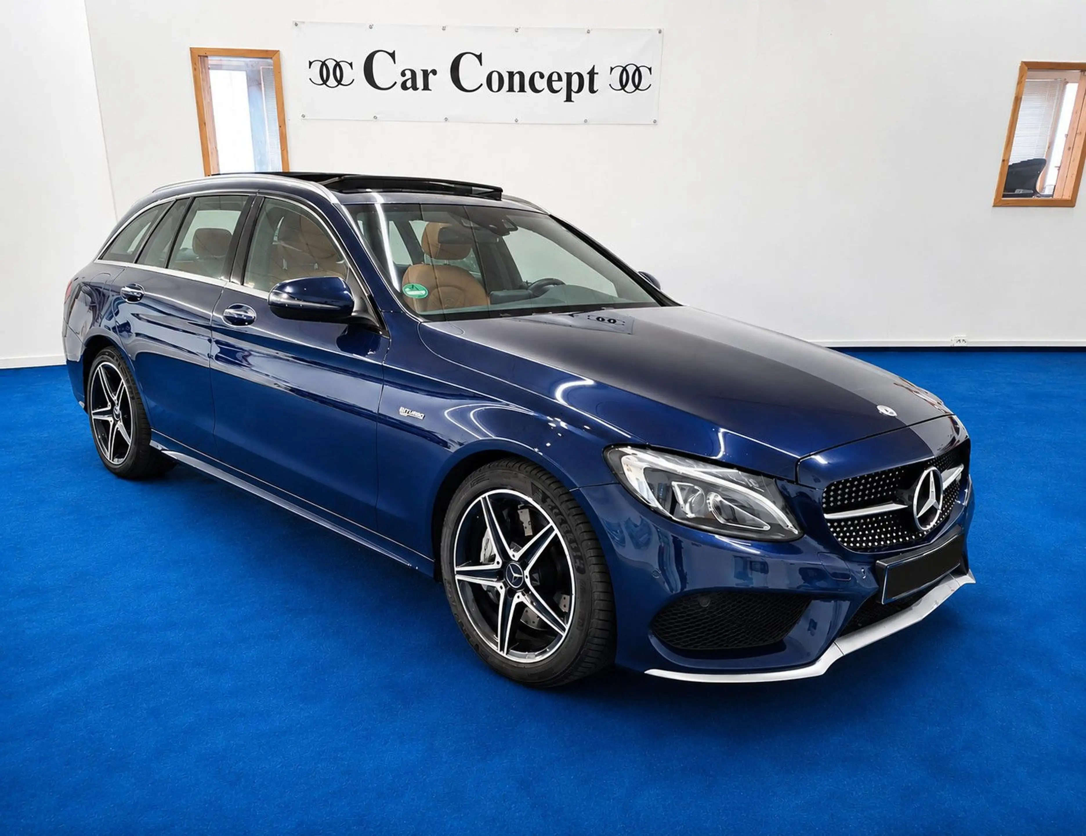Mercedes-Benz C 43 AMG 4MATIC T Autom. Pano Manufaktur Unfallfrei — photo 3