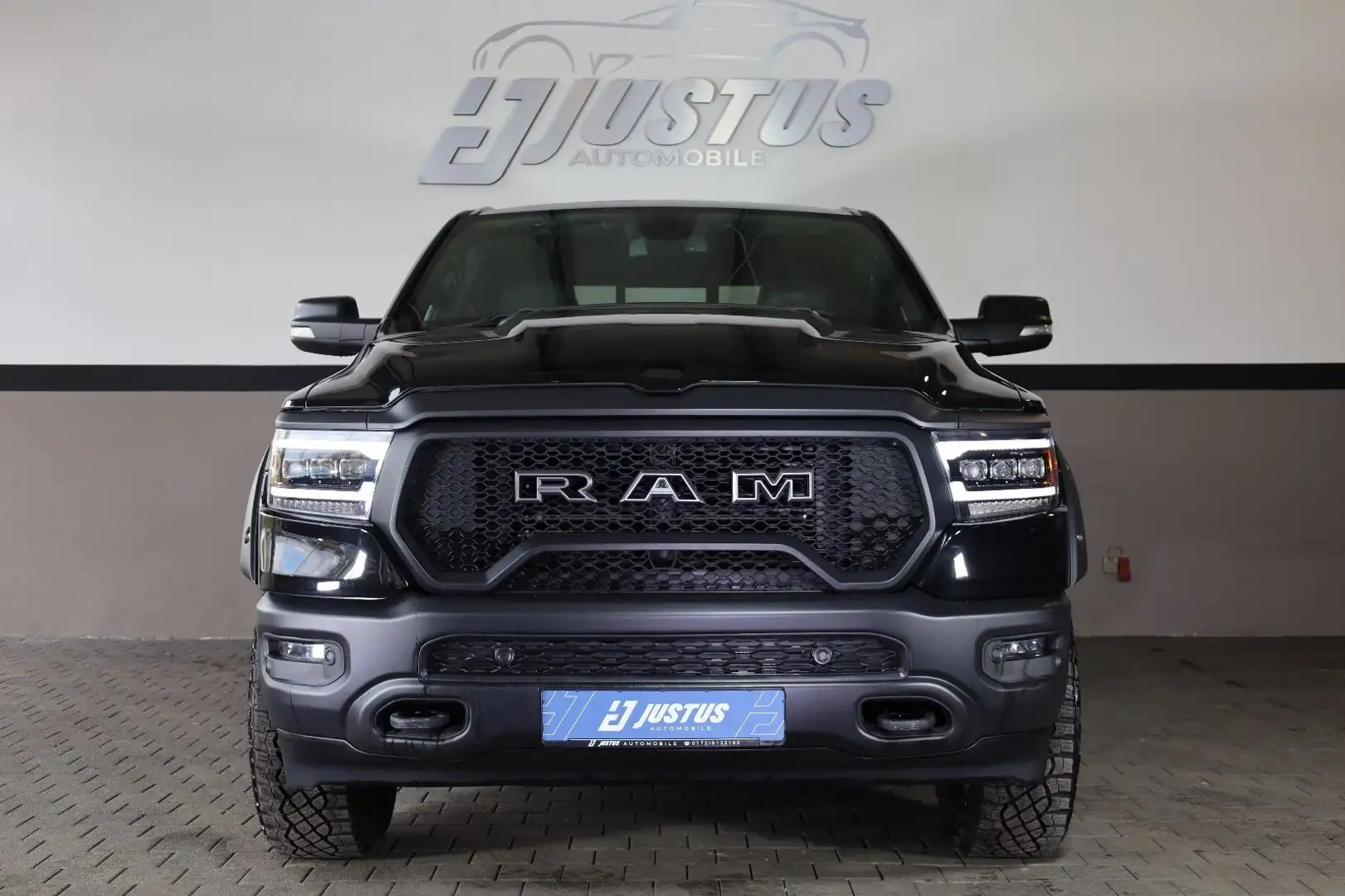 Dodge RAM 5.7 Rebel/BRC GAS/AIRMATIC/SHZ/LHZ/WIFI/R18 Schwarz - 2