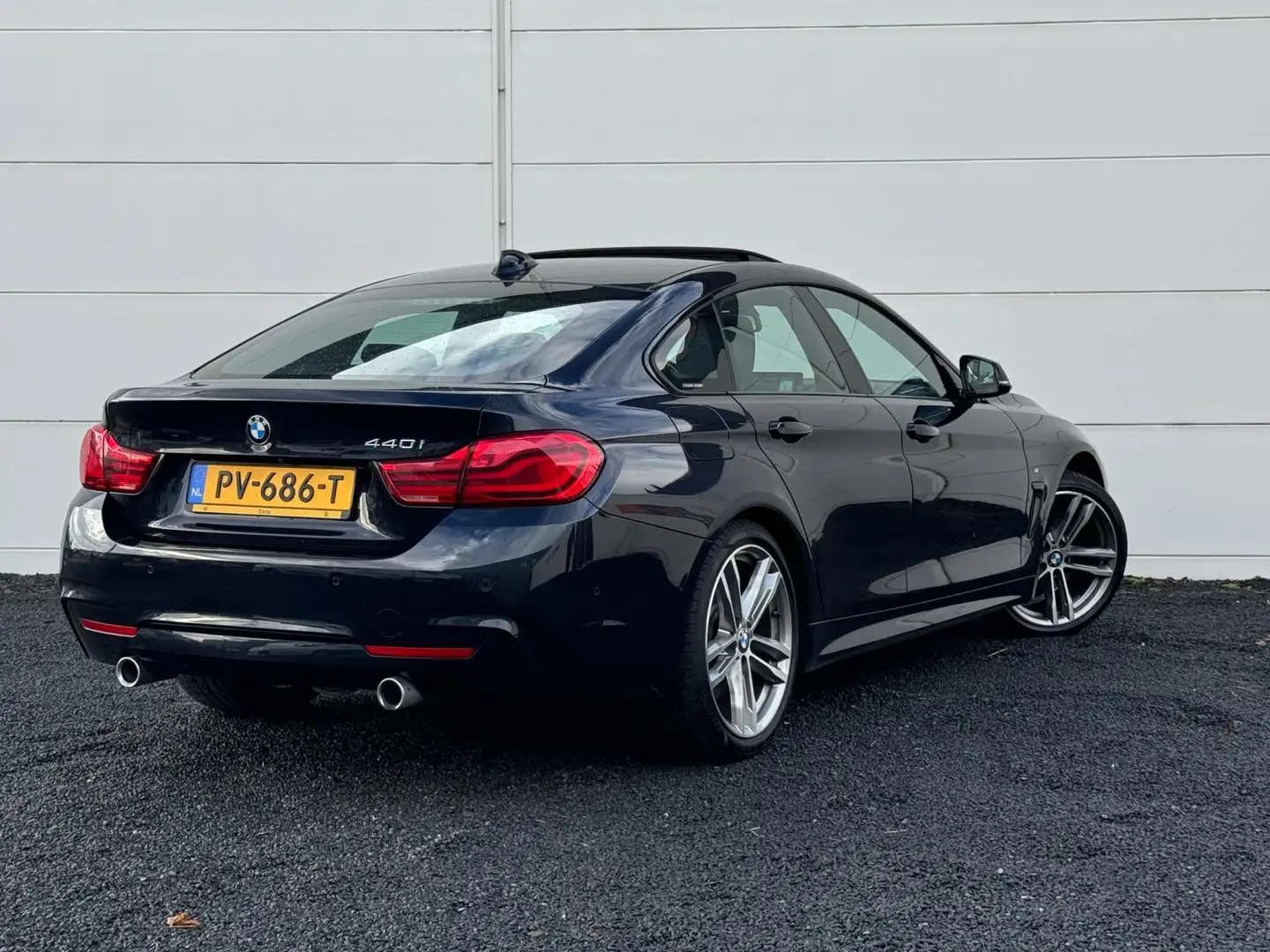 BMW 440 4-serie Gran Coupé 440i High Exe M-Sport Org NL Pa Zwart - 2