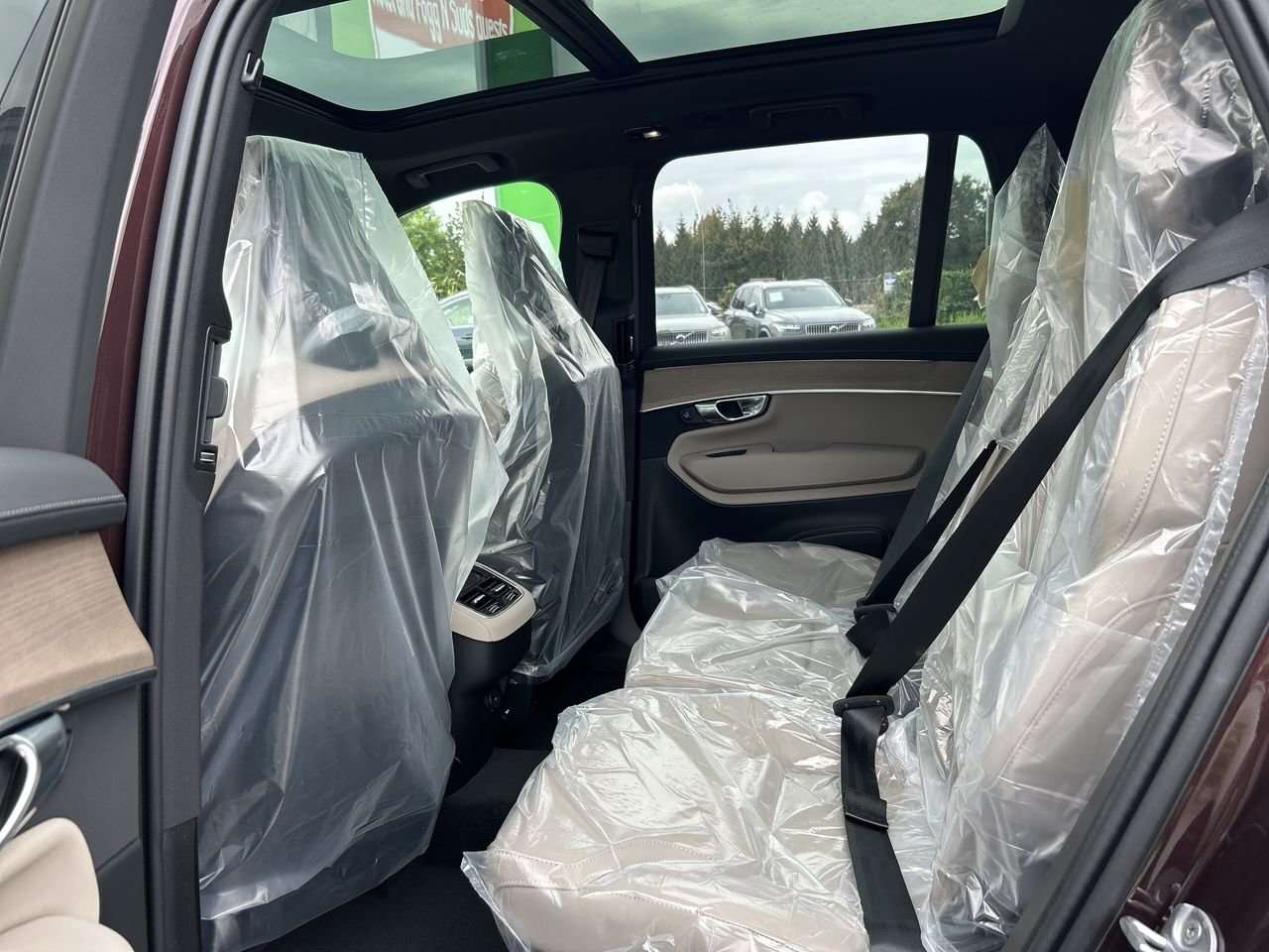 2026 Volvo XC90 Plus 7-Seater (Dark Theme) Protection Package | Ha thumb 31