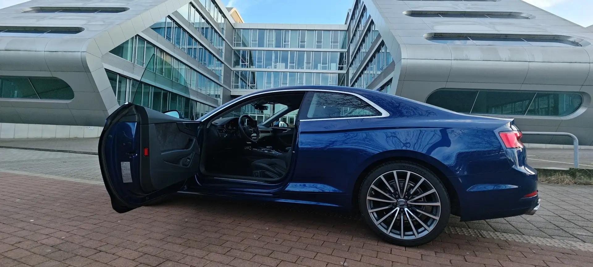 Audi A5 Coupé 2.0 TFSI S tronic Exclusive Design Blau - 2