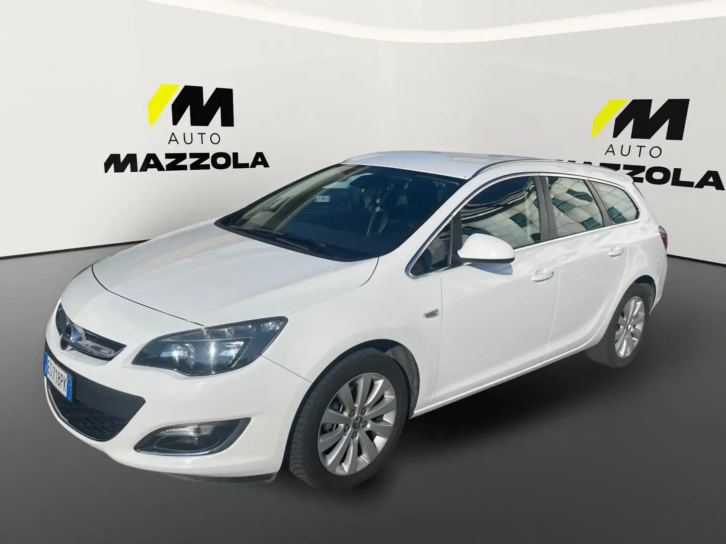 Opel Astra Sports Tourer 1.7 MT6 cdti Cosmo 110cv *UNICOPRO* Bianco - 1