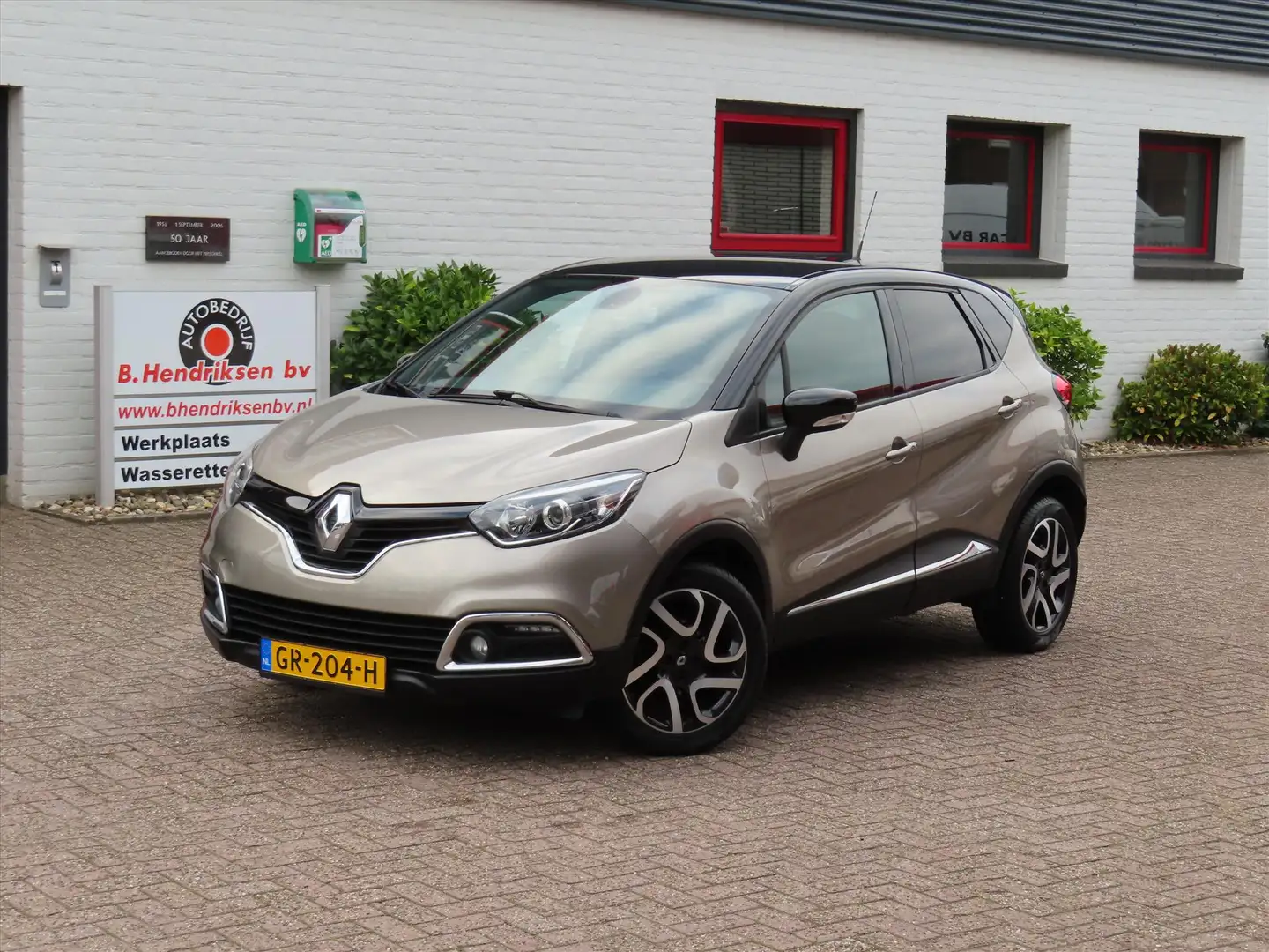 Renault Captur Energy TCe 90PK Dynamique/ Trekhaak/ Keyless entry Beige - 1