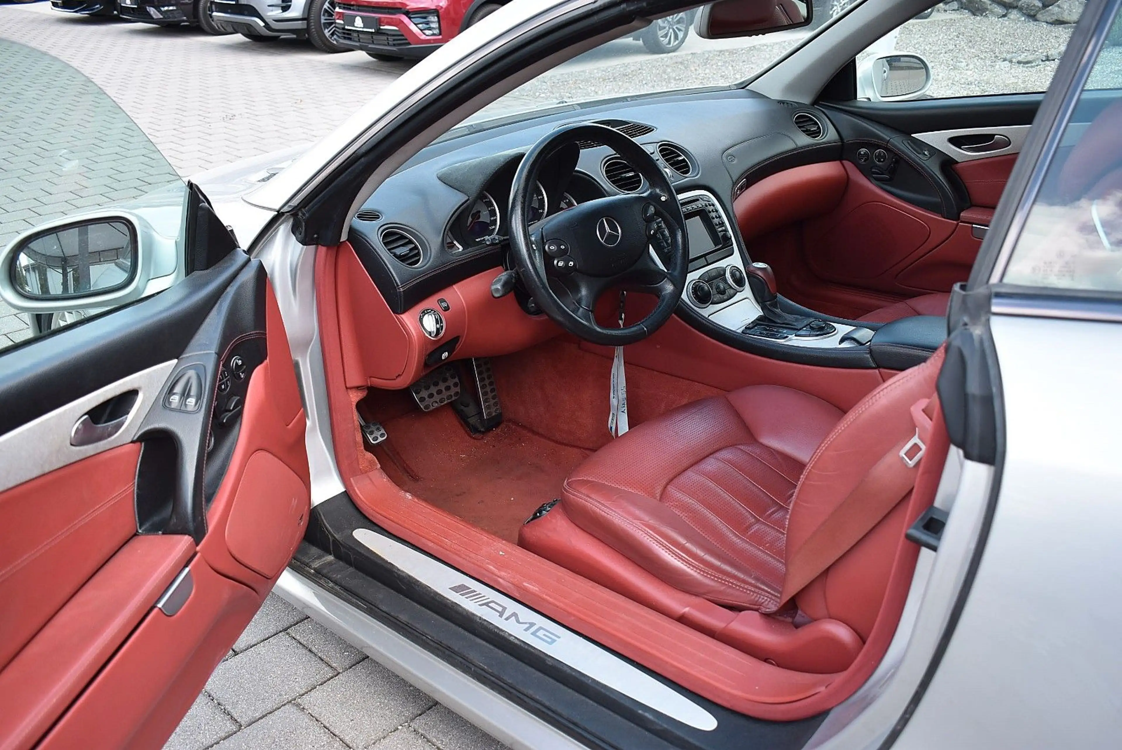 Mercedes-Benz SL 55 AMG — photo 15