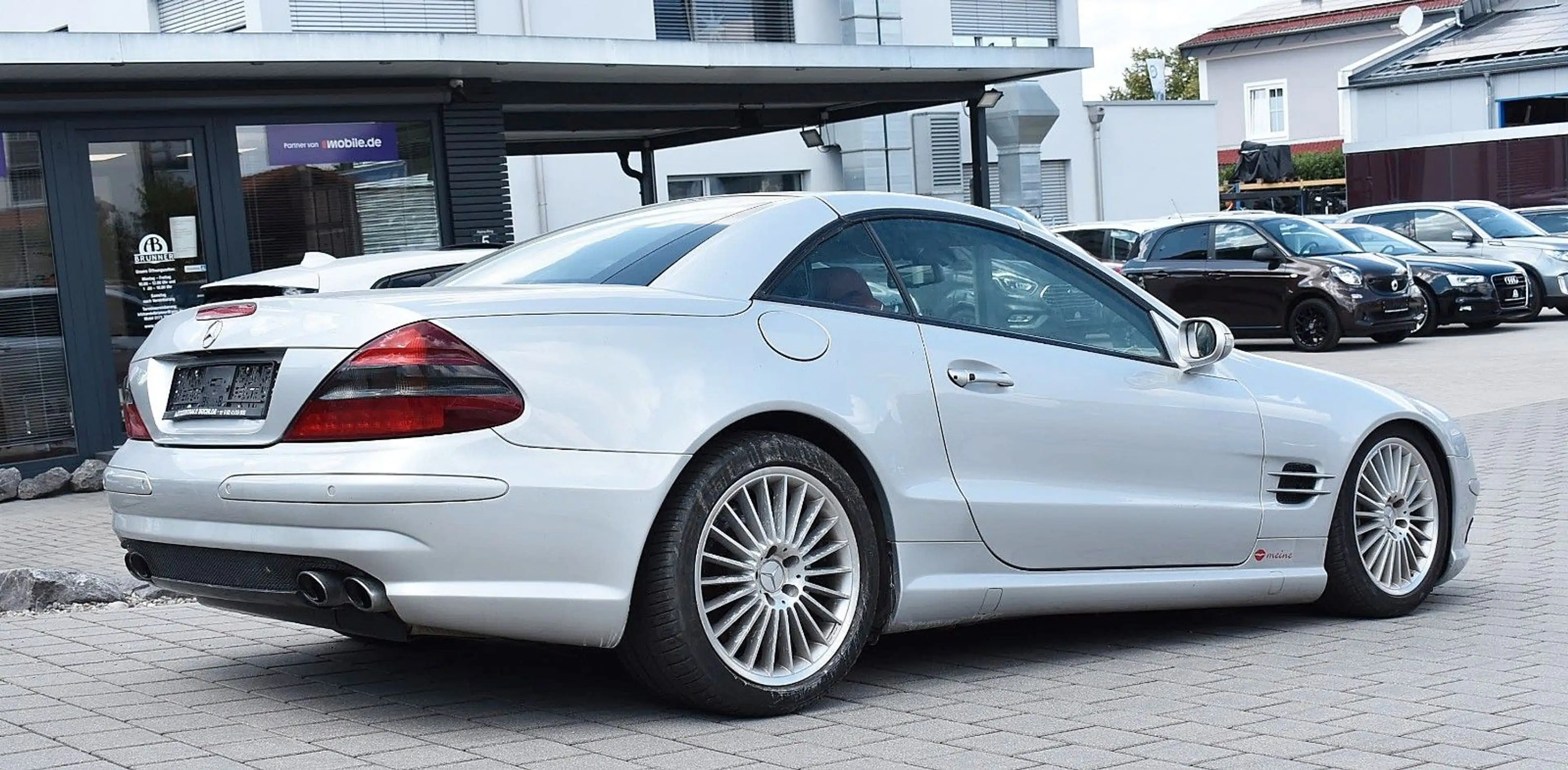 Mercedes-Benz SL 55 AMG — photo 9