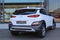 Hyundai KONA 1.0 TGDI Tecno Red 4x2 Blanco - thumbnail 4