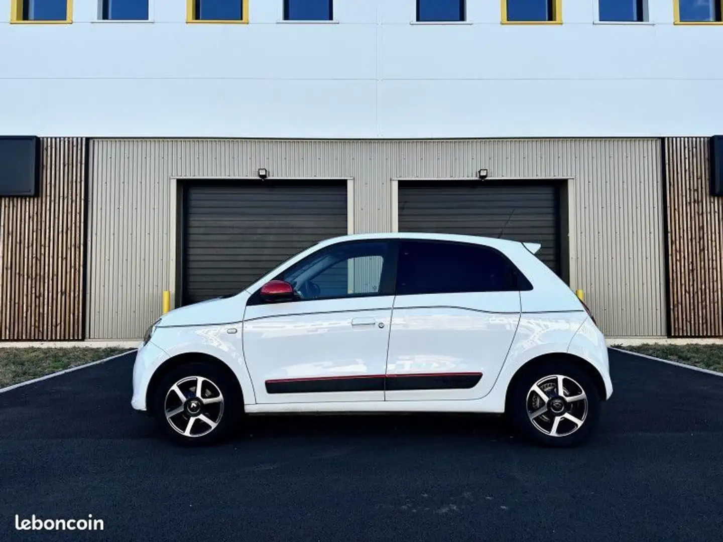 Renault Twingo III 0.9 TCE 90CH INTENS EDC 1ÈRE MAIN Blanc - 2