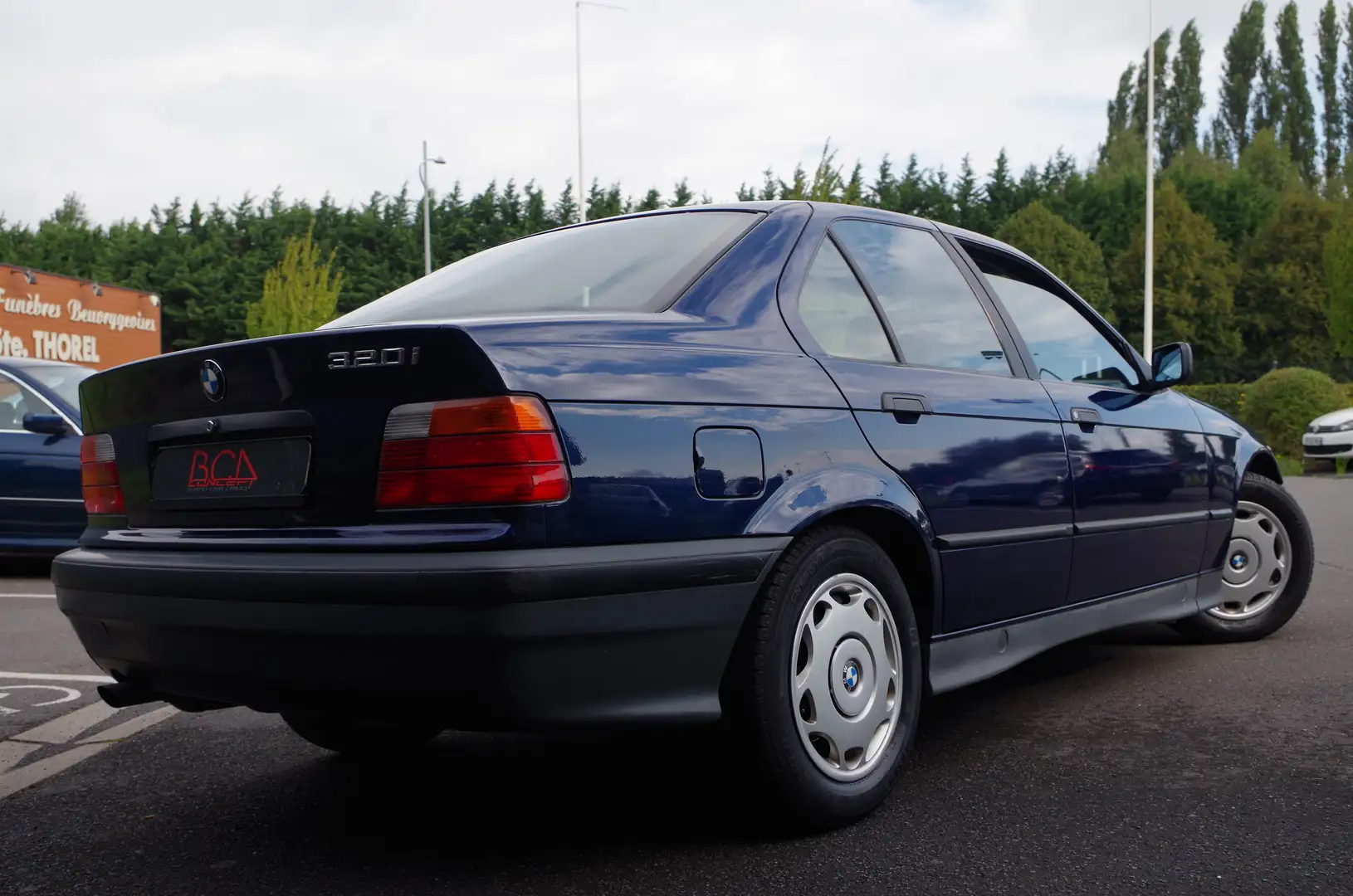 BMW 320 320i Albastru - 2