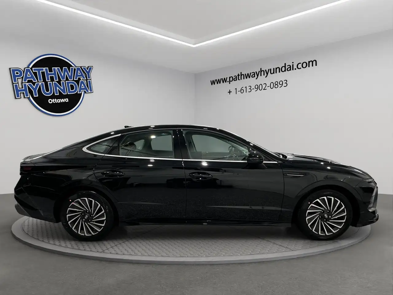 Hyundai SONATA снимка Hyundai SONATA