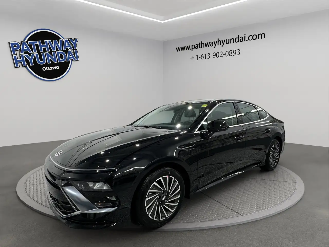 Hyundai SONATA снимка Hyundai SONATA