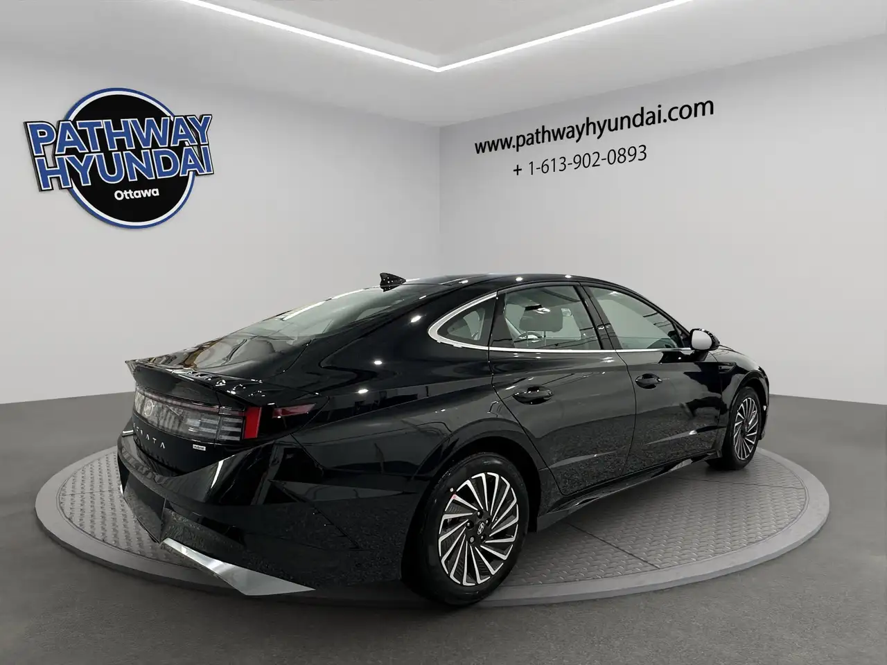 Hyundai SONATA снимка Hyundai SONATA