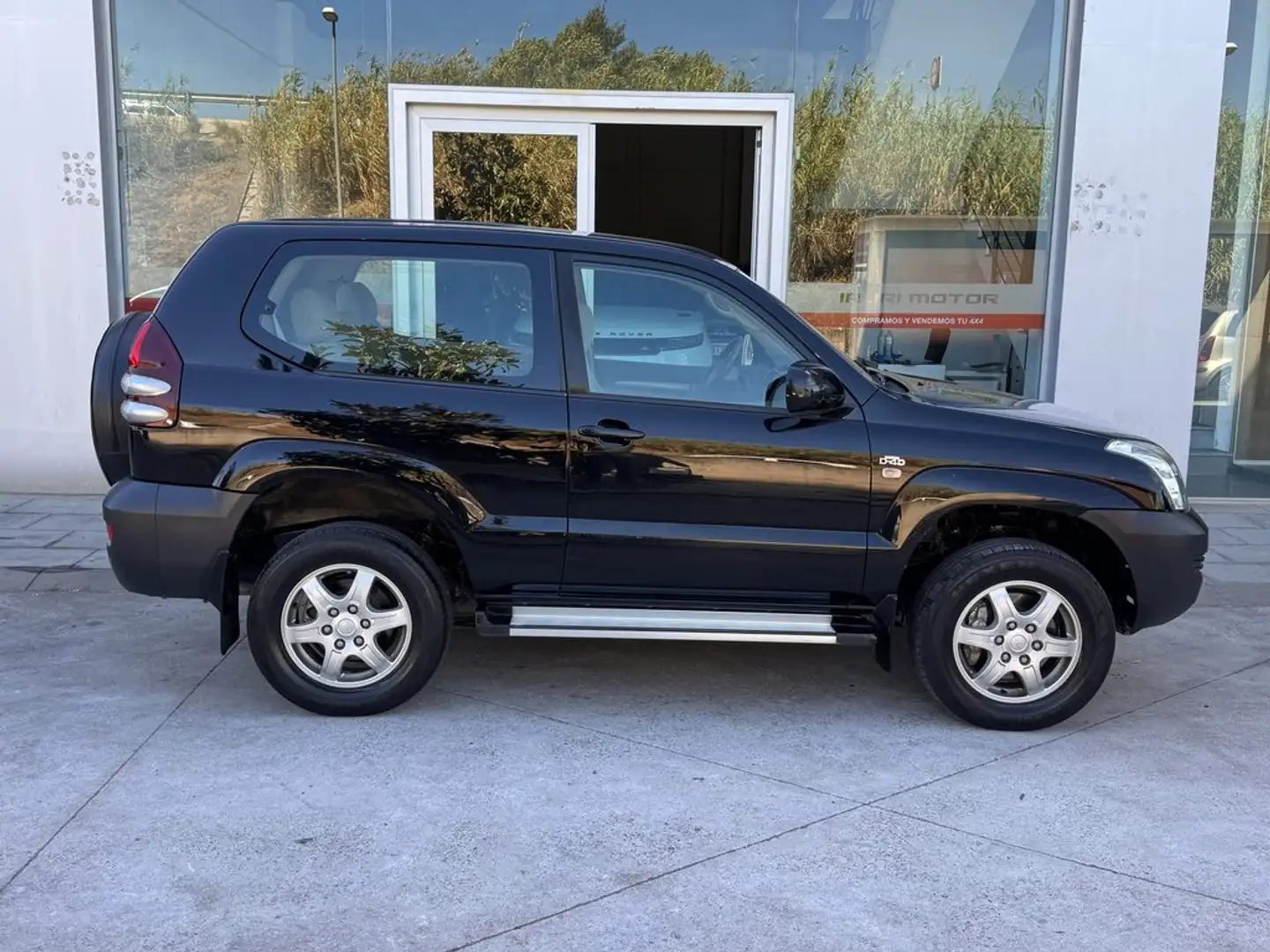 Toyota Land Cruiser 3.0D-4D GX Azul - 1