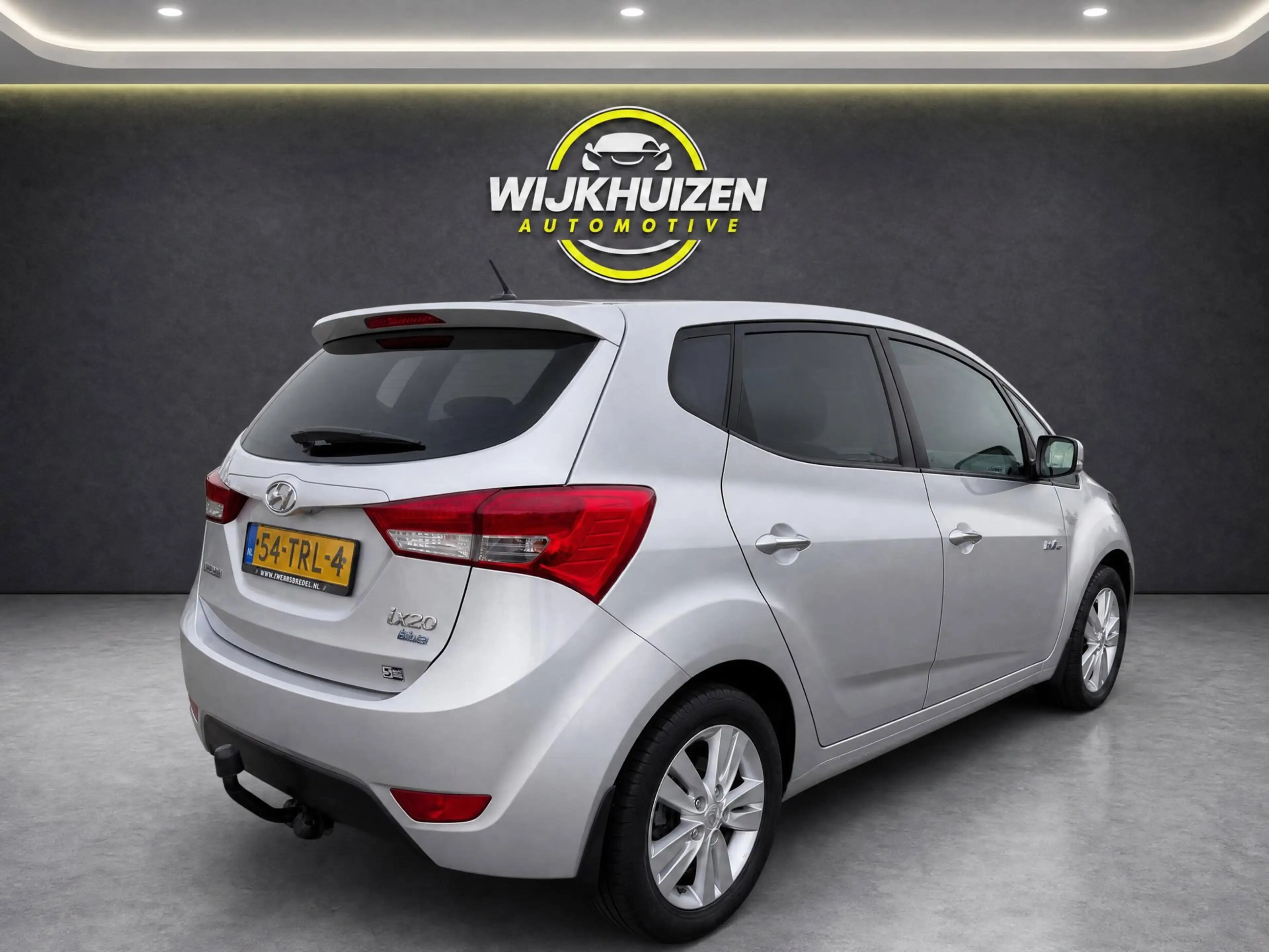 Hyundai iX20 1.4i i-Vision met Panorama dak !!! Trekhaak !!! Cl — photo 4