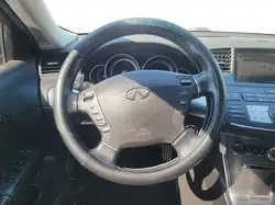 Infiniti M снимка Infiniti M