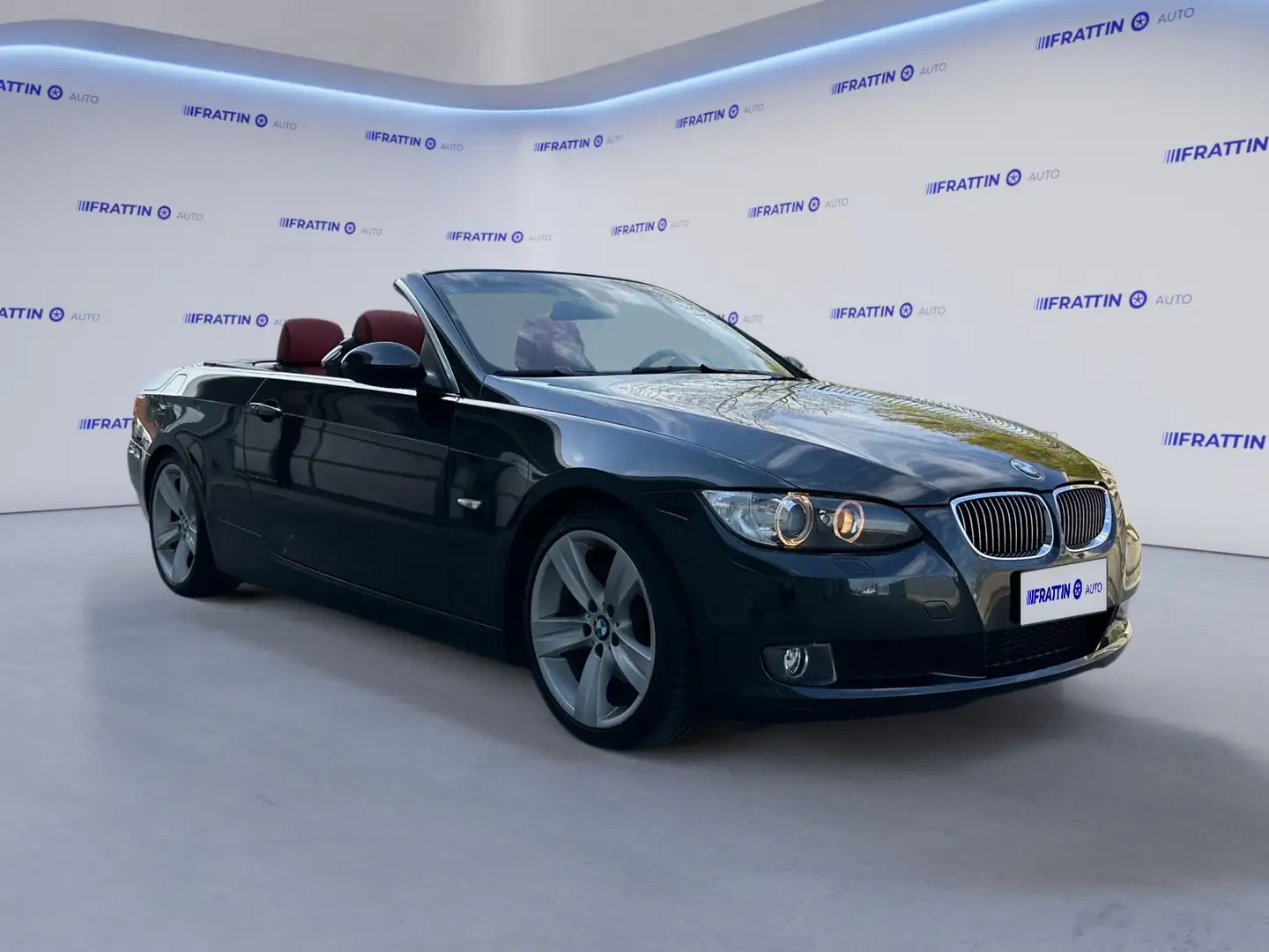 BMW 320 320d cat Cabrio Eletta Nero - 2