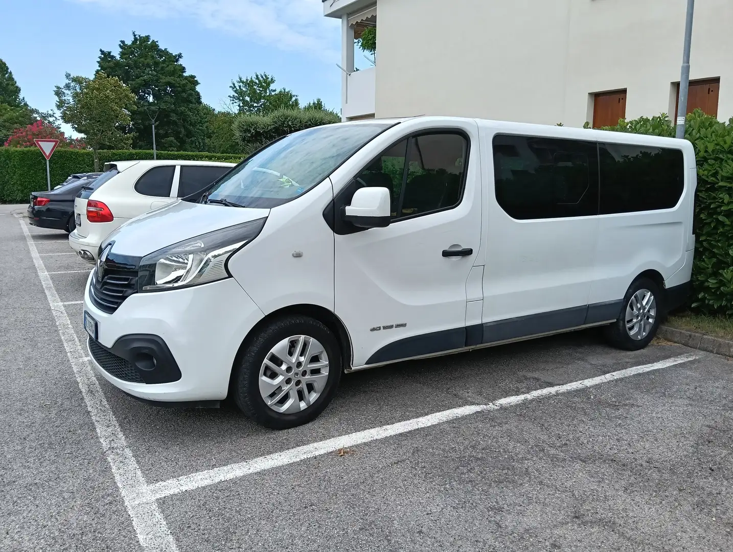 Renault Trafic Bianco - 1