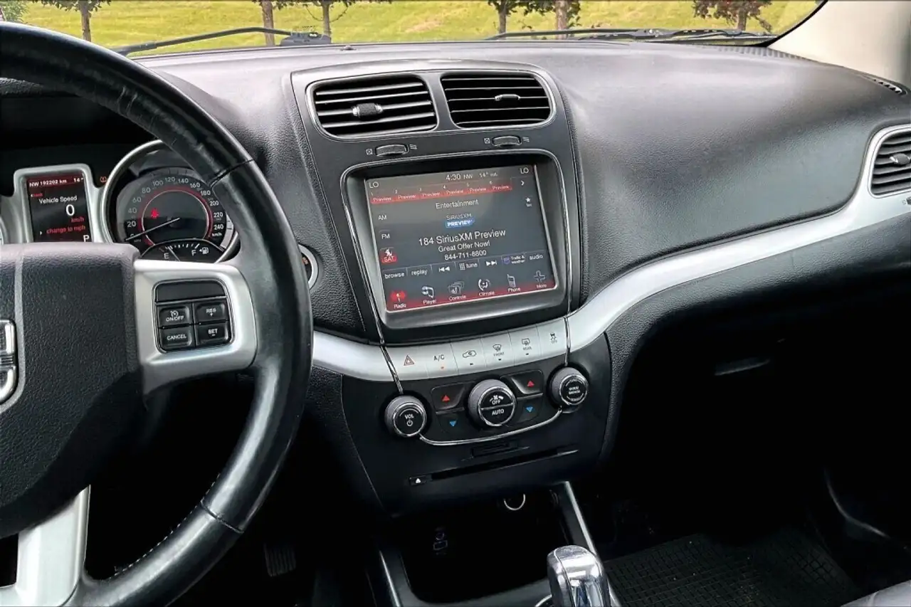 Dodge Journey photo Dodge Journey