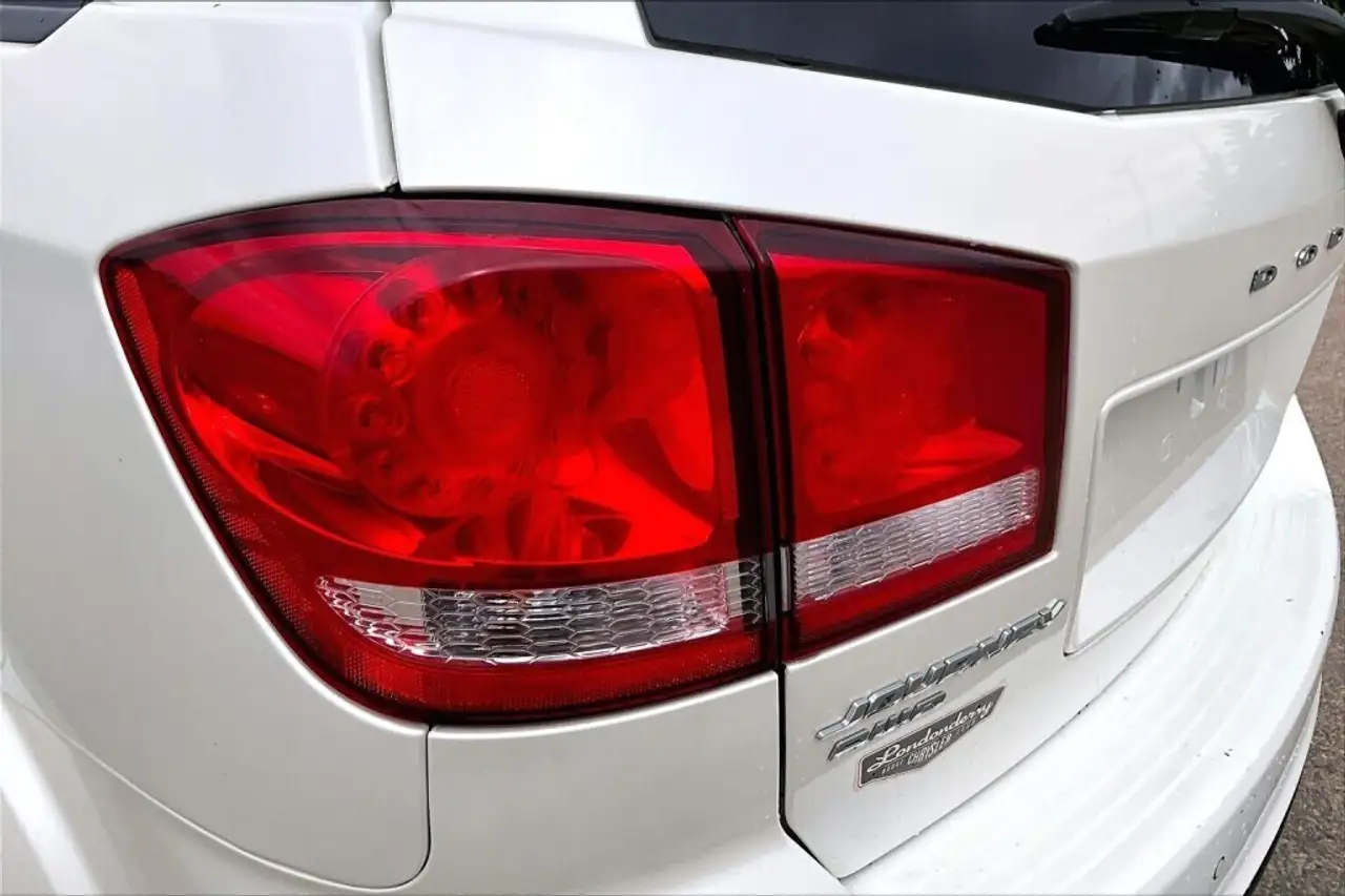 Dodge Journey photo Dodge Journey