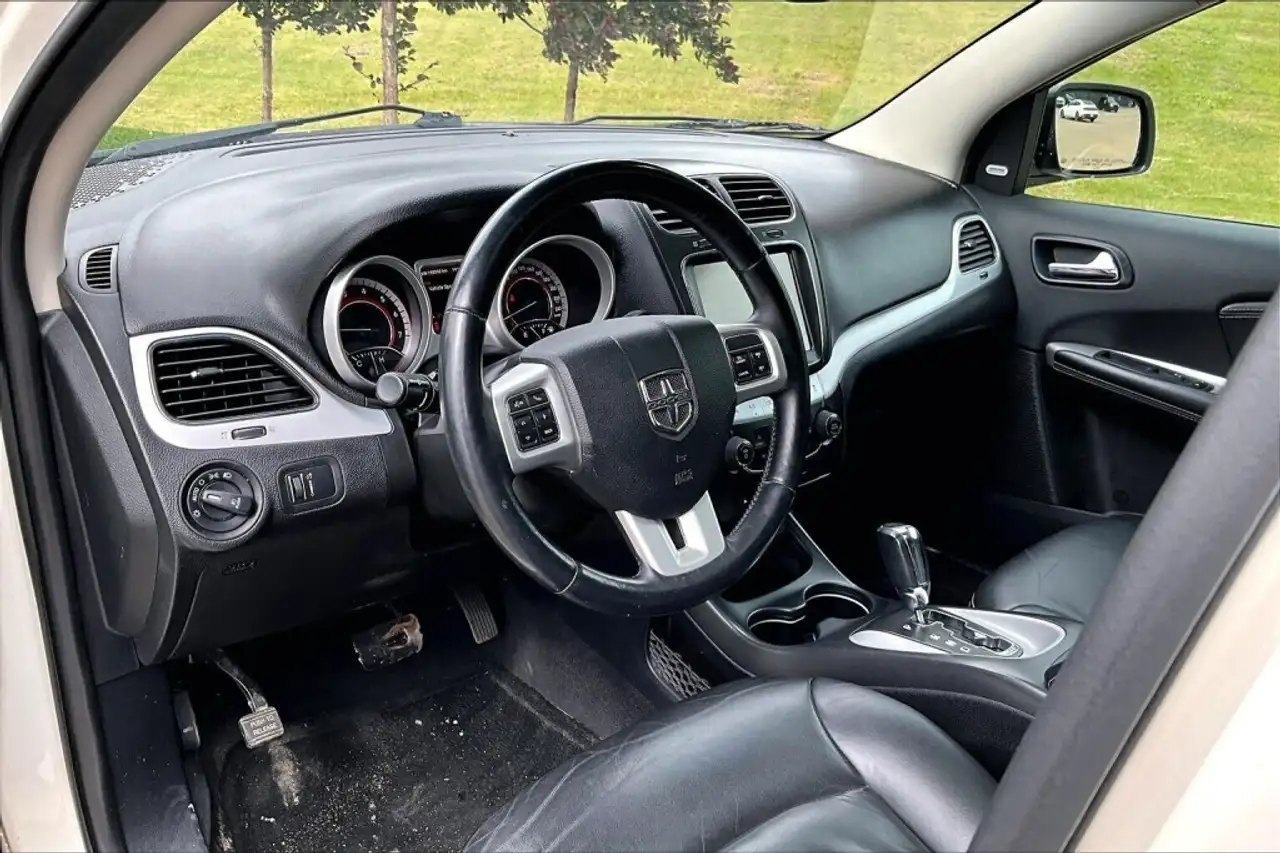 Dodge Journey photo Dodge Journey