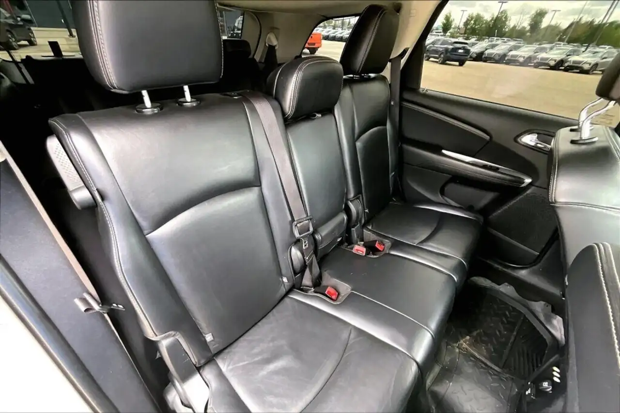 Dodge Journey photo Dodge Journey