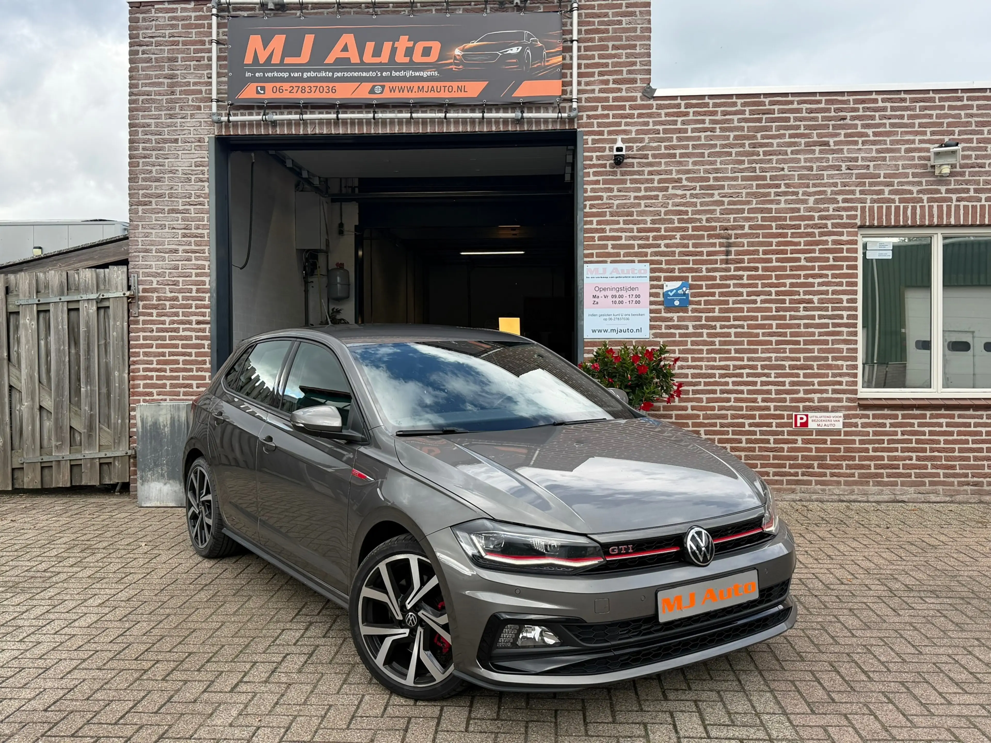 Volkswagen Polo GTI 2.0 TSI virtual LED carplay