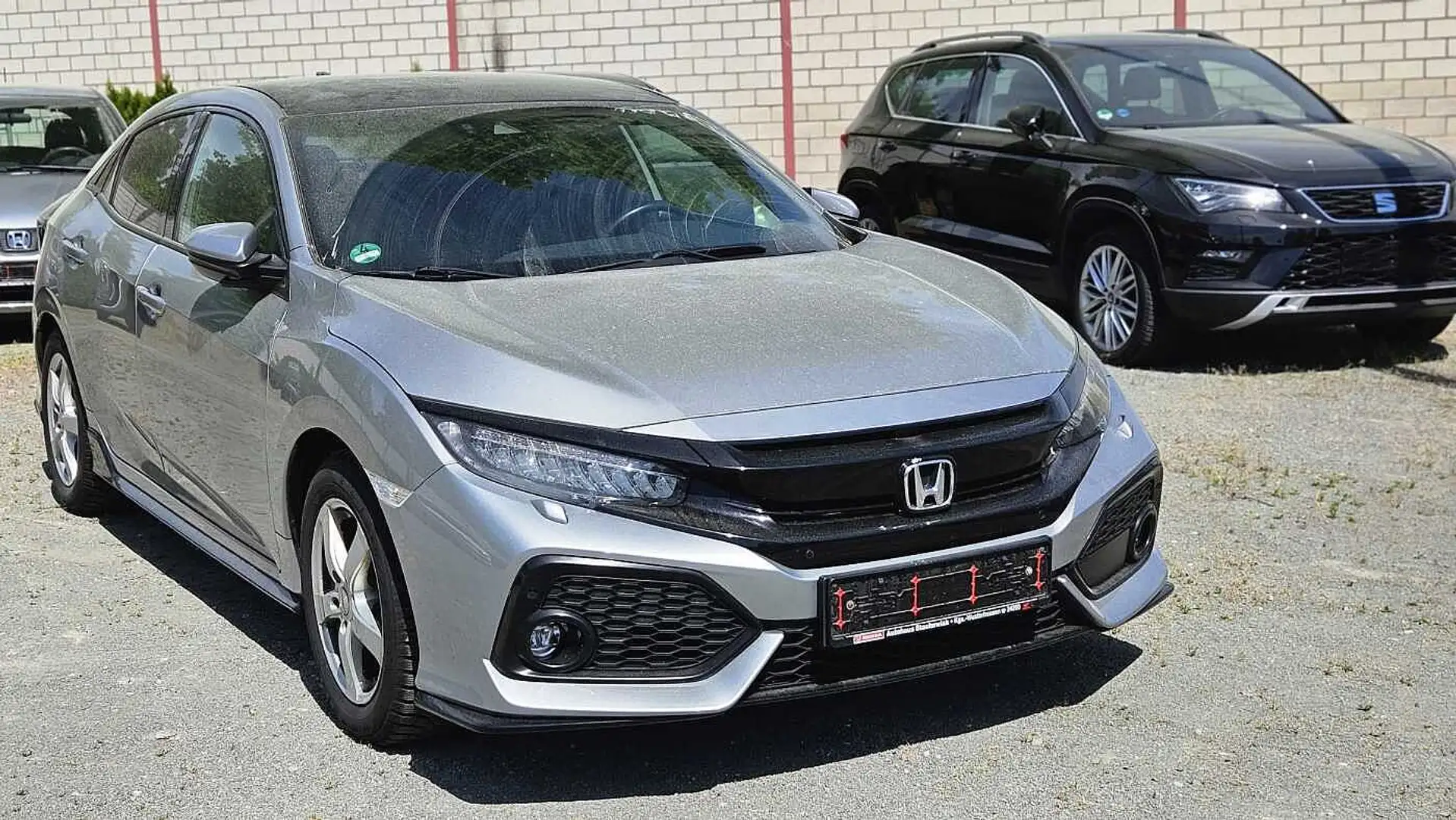 Honda Civic 1.5 i-VTEC Turbo Sport Plus Silber - 1