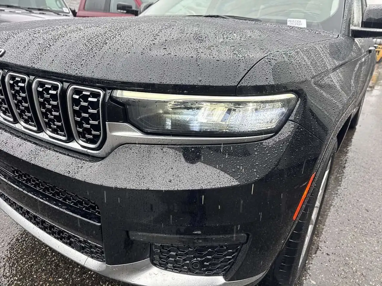 Jeep Grand Cherokee снимка Jeep Grand Cherokee