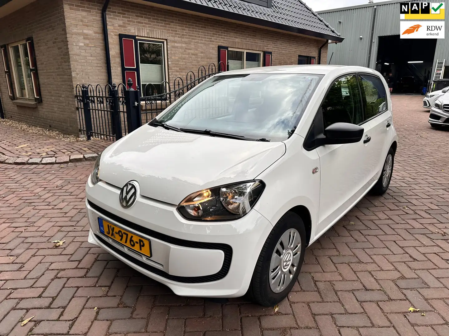 Volkswagen up! 1.0 take up! BlueMotion Wit - 1