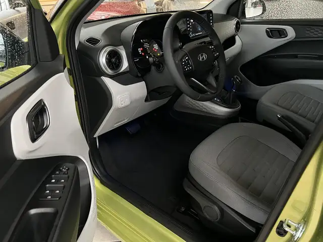 Hyundai I10 view 14