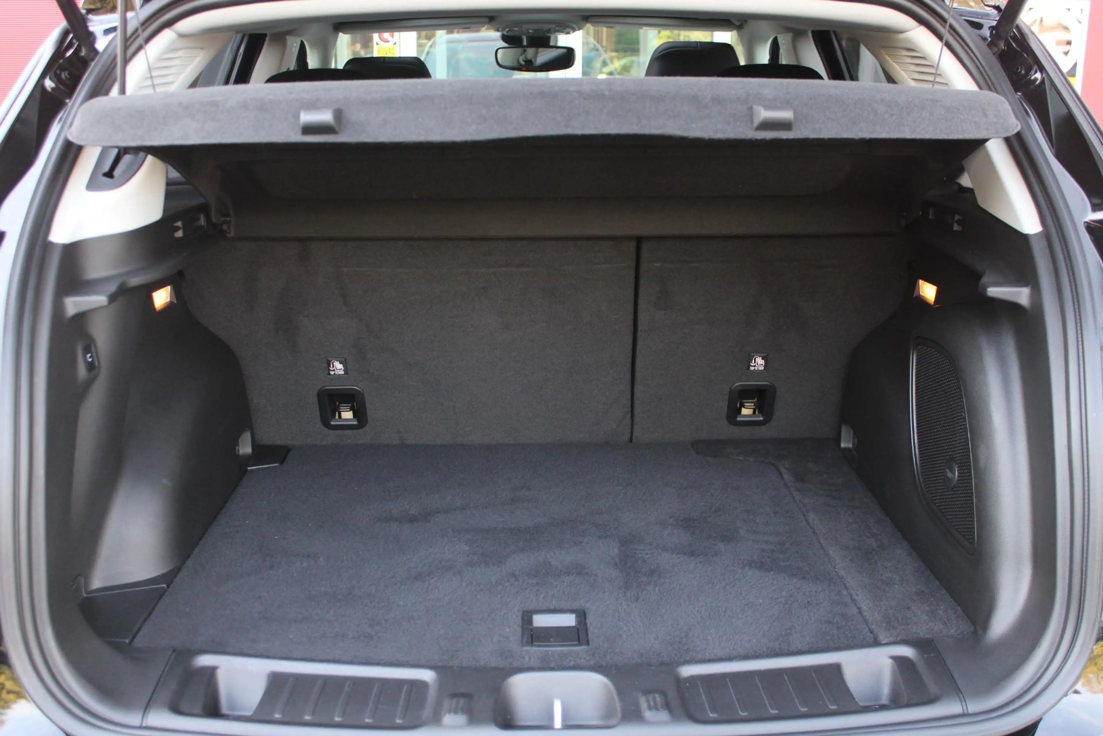 Jeep Compass 4xe 240PK Plug-in Hybrid Electric NORTH STAR | PAN — photo 9