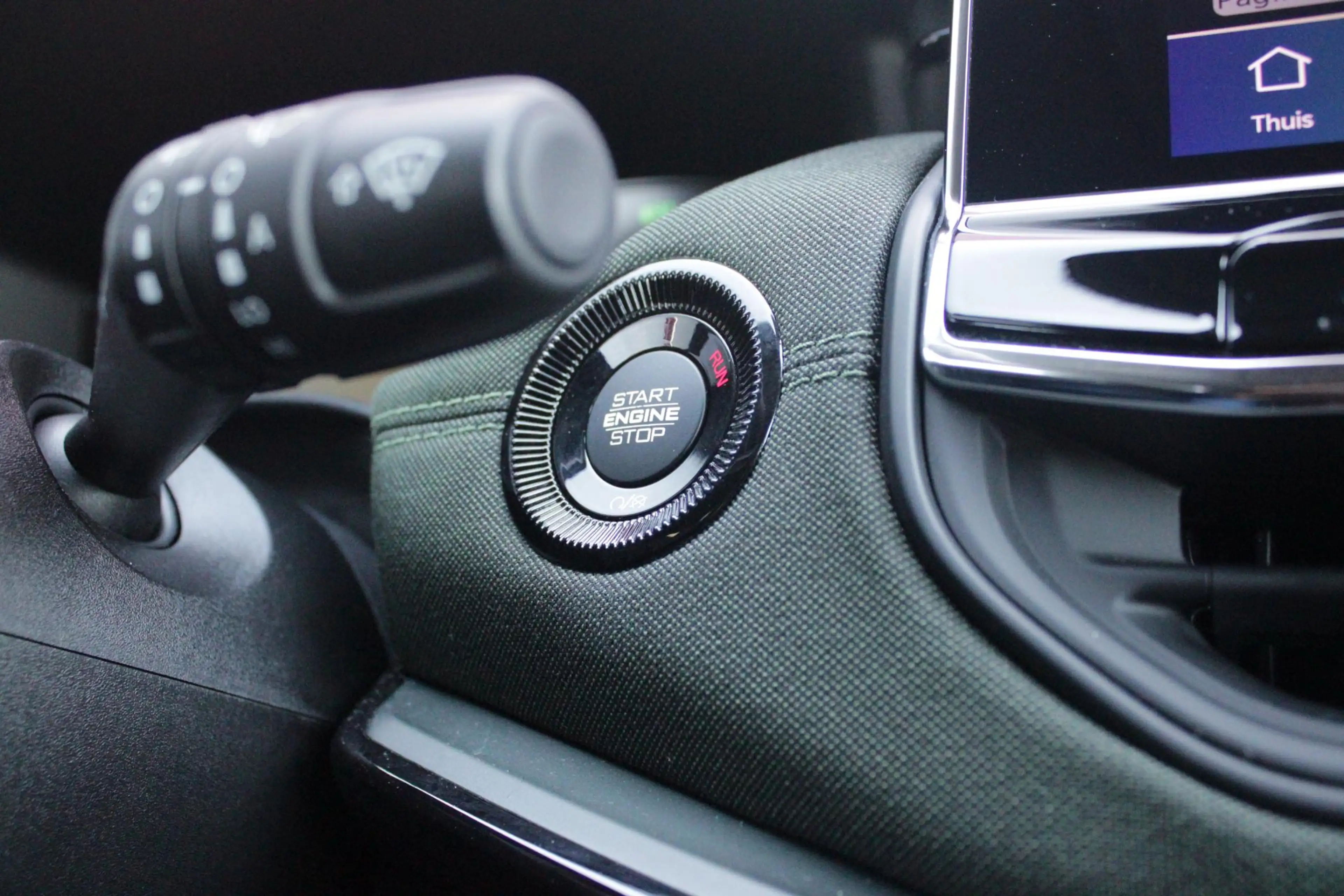Jeep Compass 4xe 240PK Plug-in Hybrid Electric NORTH STAR | PAN — photo 22