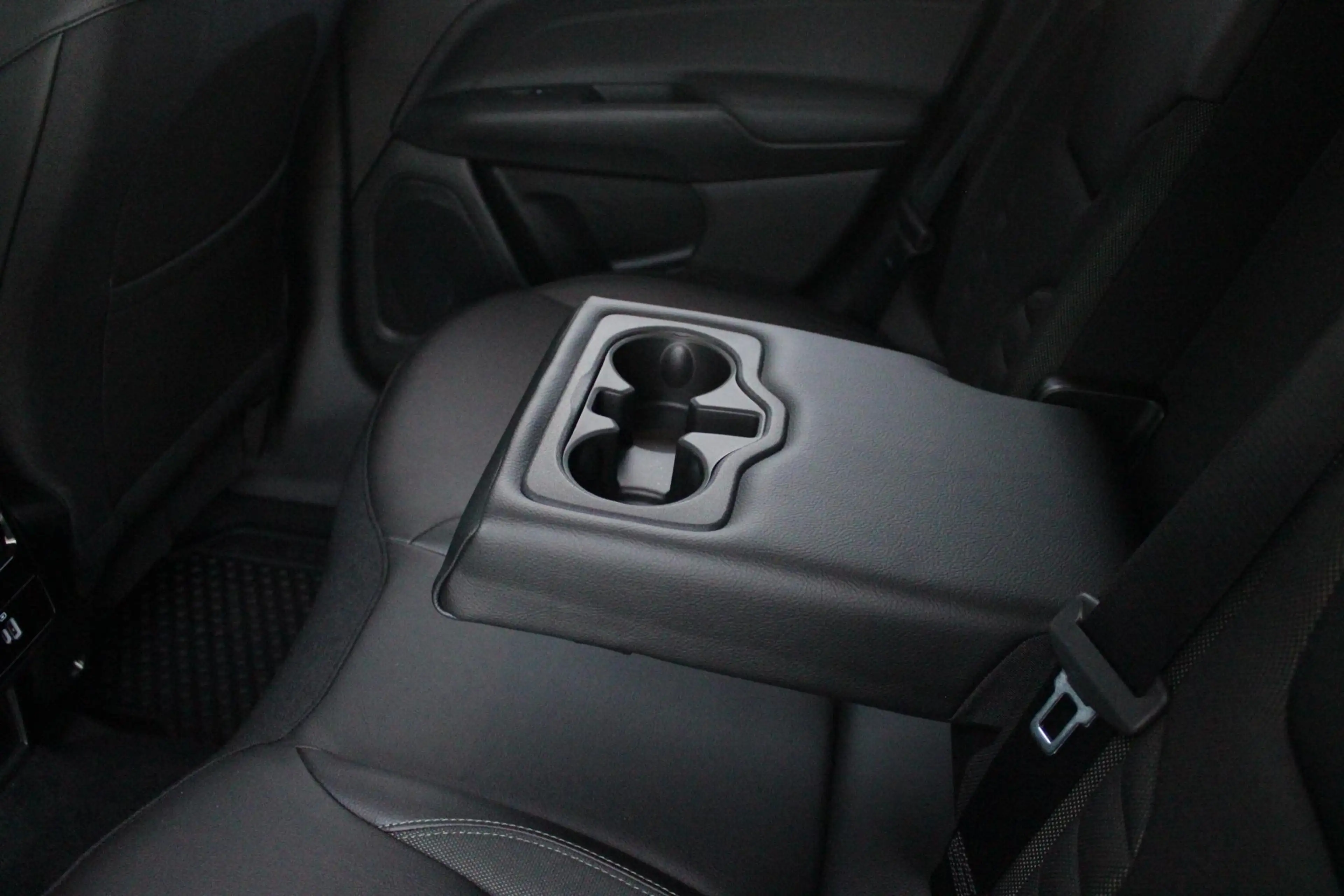 Jeep Compass 4xe 240PK Plug-in Hybrid Electric NORTH STAR | PAN — photo 37