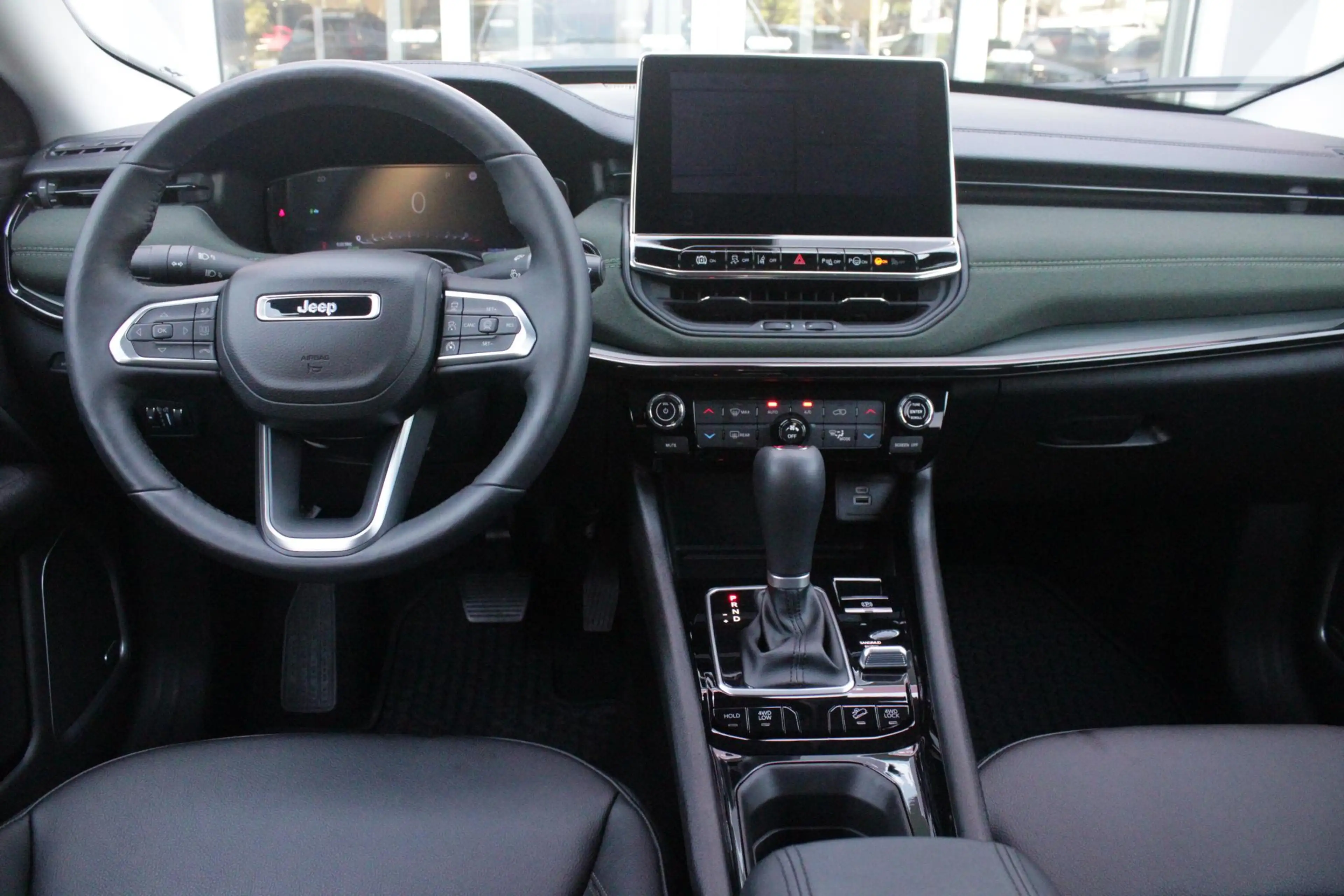 Jeep Compass 4xe 240PK Plug-in Hybrid Electric NORTH STAR | PAN — photo 7