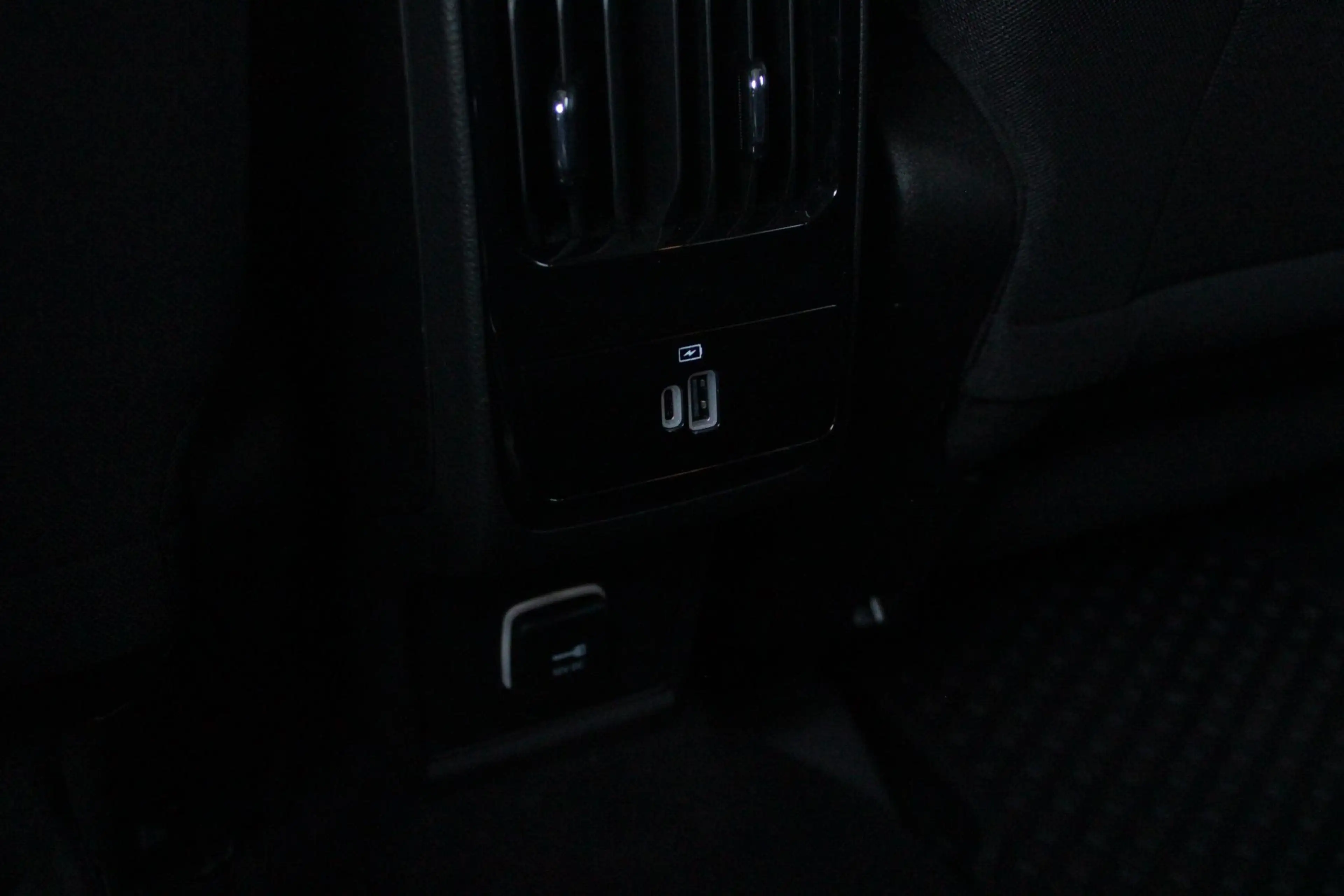 Jeep Compass 4xe 240PK Plug-in Hybrid Electric NORTH STAR | PAN — photo 38