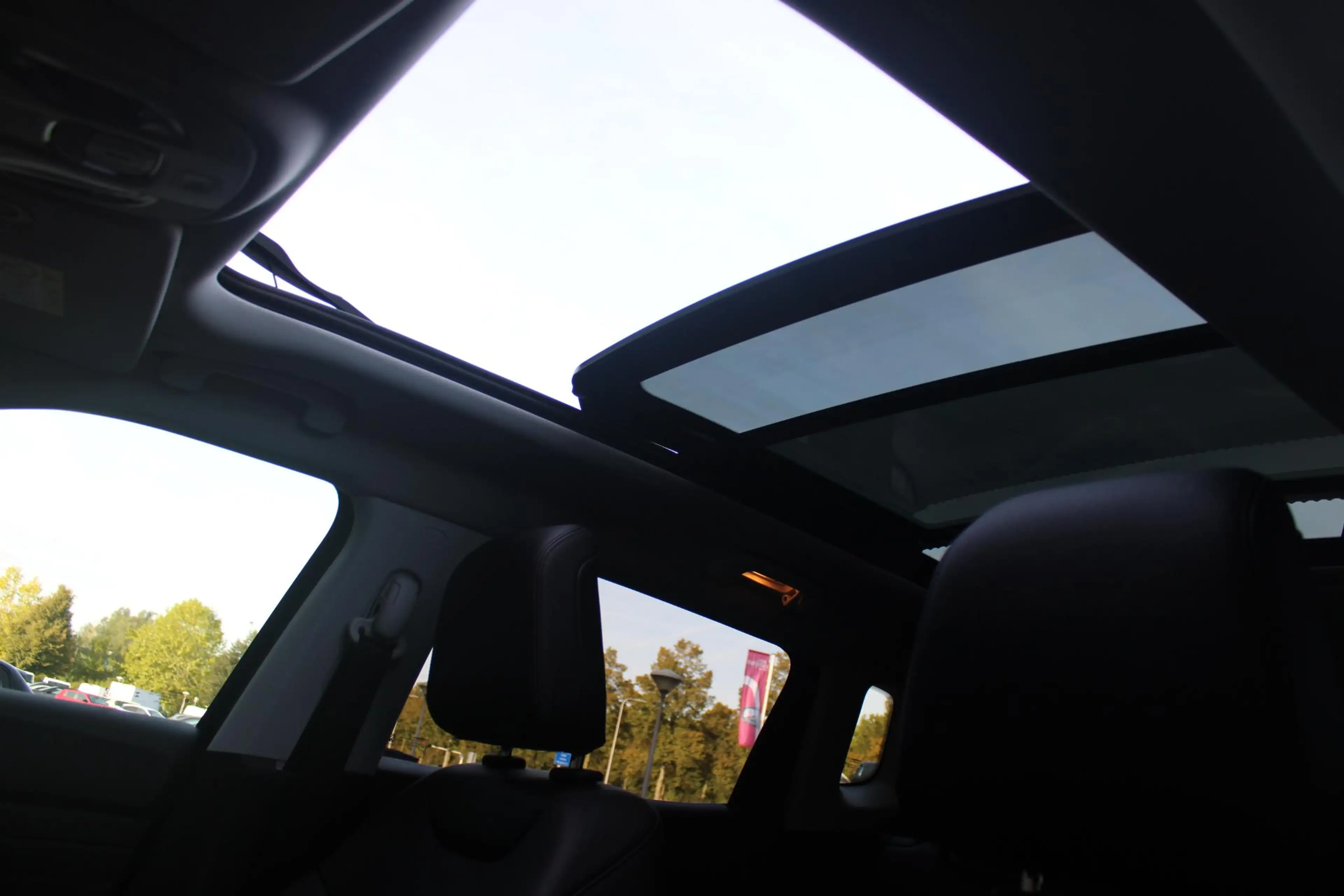 Jeep Compass 4xe 240PK Plug-in Hybrid Electric NORTH STAR | PAN — photo 34
