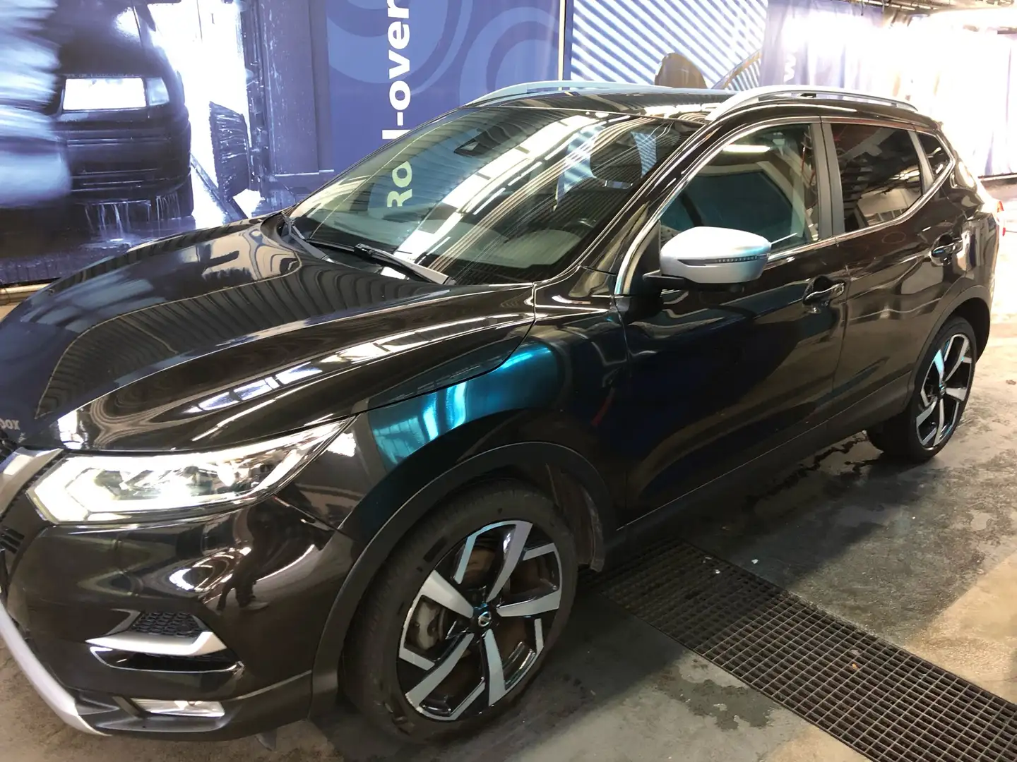 Nissan Qashqai 1.3 DIG-T DCT TEKNA - 1